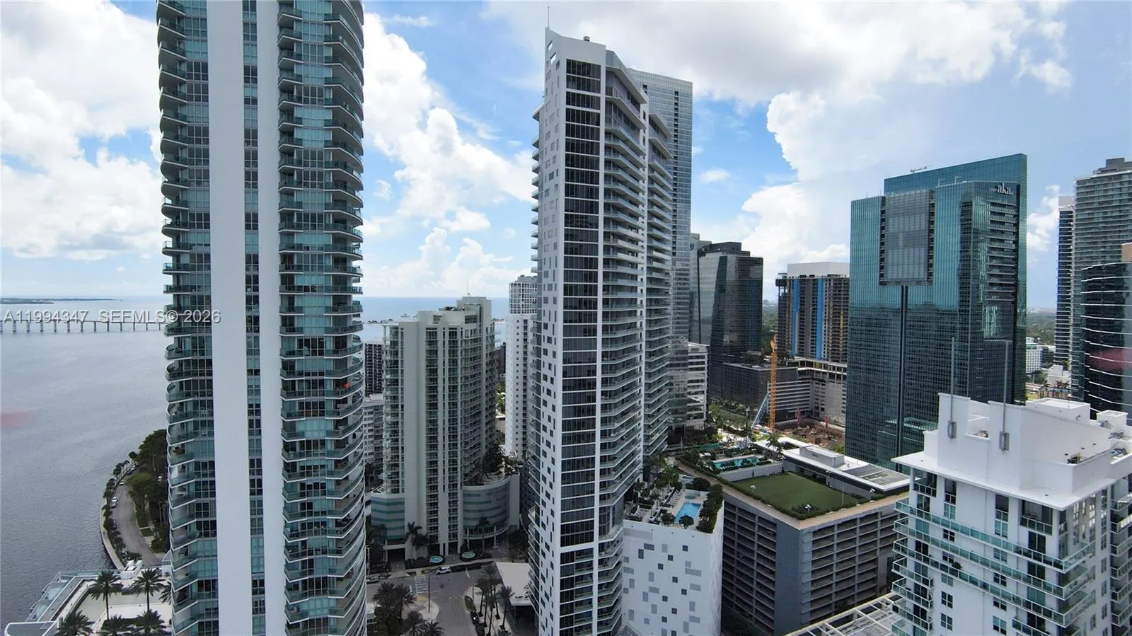 1300 Brickell Bay Dr 3100, Miami, Florida 33131, Miami, Florida 33131, 1 Bedroom Bedrooms, ,1 BathroomBathrooms,Residential Lease,For Rent,1300 Brickell Bay Dr 3100, Miami, Florida 33131,A11994347