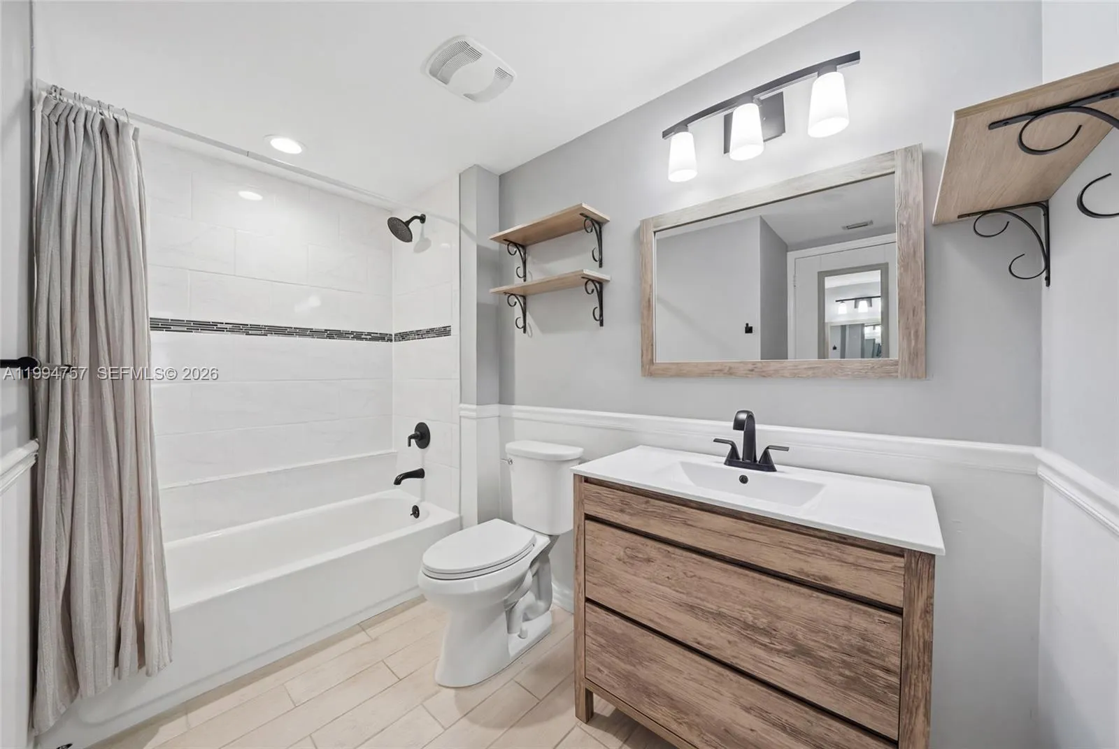 3180 Sw 22nd Ter 804, Miami, Florida 33145, Miami, Florida 33145, ,1 BathroomBathrooms,Residential Lease,For Rent,3180 Sw 22nd Ter 804, Miami, Florida 33145,A11994757