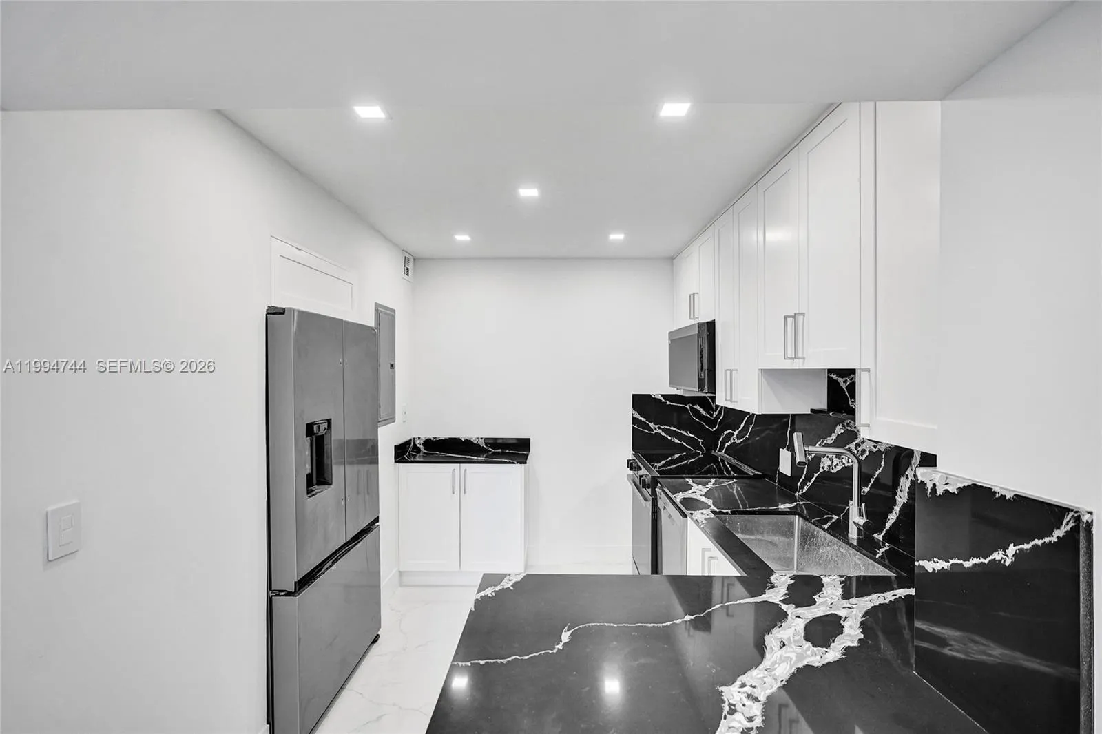 3625 N Country Club Dr 2310, Aventura, Florida 331, Aventura, Florida 33180, 2 Bedrooms Bedrooms, ,2 BathroomsBathrooms,Residential Lease,For Rent,3625 N Country Club Dr 2310, Aventura, Florida 331,A11994744