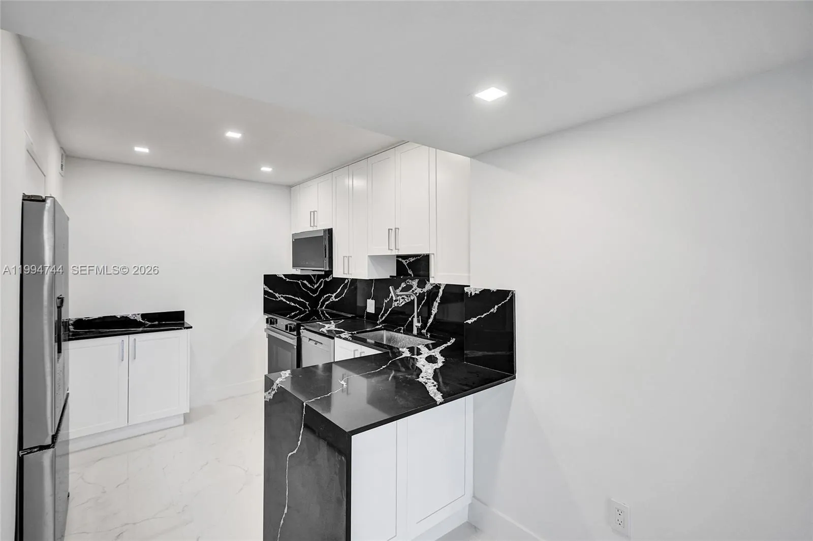 3625 N Country Club Dr 2310, Aventura, Florida 331, Aventura, Florida 33180, 2 Bedrooms Bedrooms, ,2 BathroomsBathrooms,Residential Lease,For Rent,3625 N Country Club Dr 2310, Aventura, Florida 331,A11994744