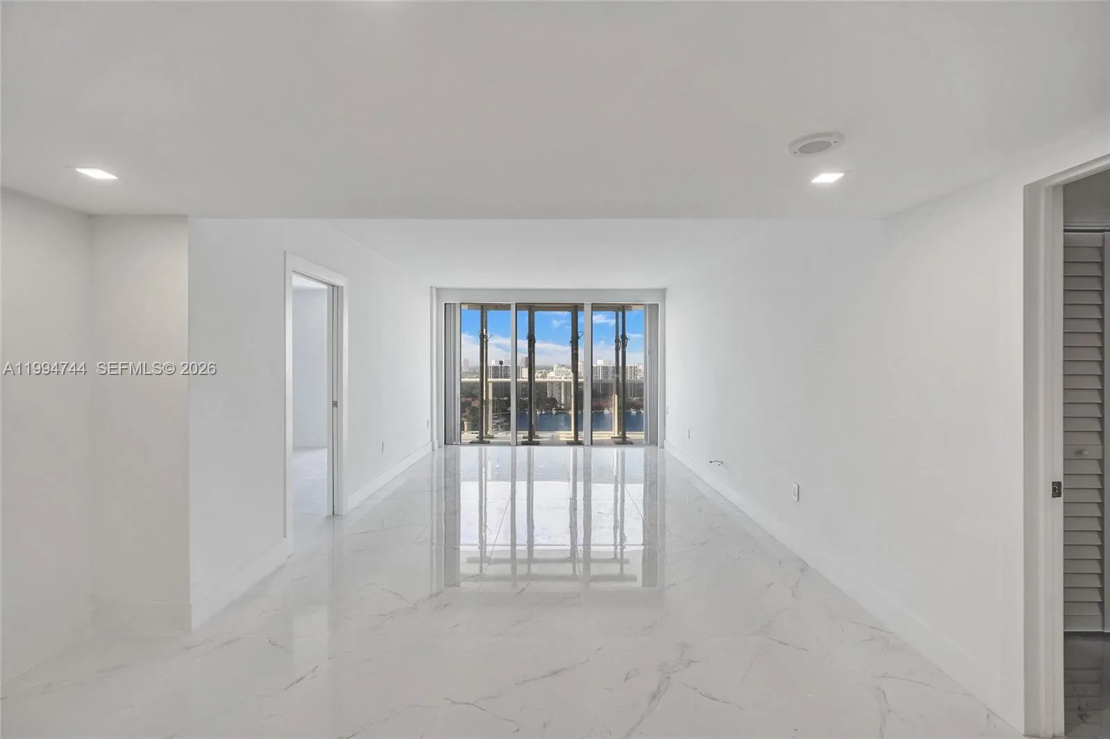 3625 N Country Club Dr 2310, Aventura, Florida 331, Aventura, Florida 33180, 2 Bedrooms Bedrooms, ,2 BathroomsBathrooms,Residential Lease,For Rent,3625 N Country Club Dr 2310, Aventura, Florida 331,A11994744