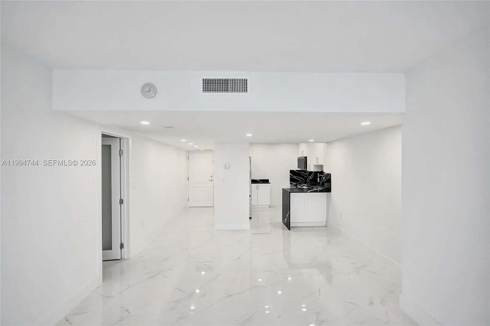 3625 N Country Club Dr 2310, Aventura, Florida 331, Aventura, Florida 33180, 2 Bedrooms Bedrooms, ,2 BathroomsBathrooms,Residential Lease,For Rent,3625 N Country Club Dr 2310, Aventura, Florida 331,A11994744