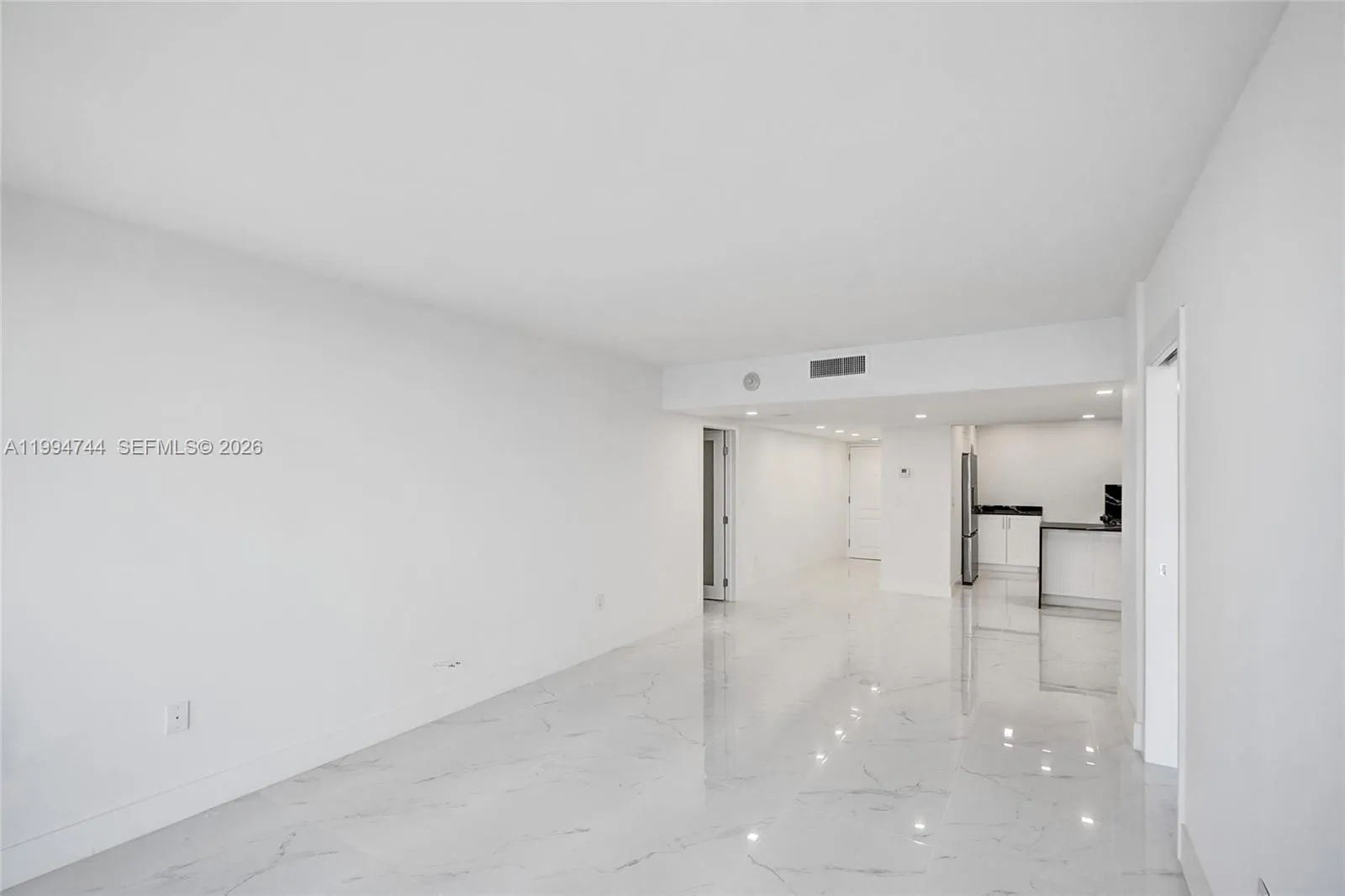 3625 N Country Club Dr 2310, Aventura, Florida 331, Aventura, Florida 33180, 2 Bedrooms Bedrooms, ,2 BathroomsBathrooms,Residential Lease,For Rent,3625 N Country Club Dr 2310, Aventura, Florida 331,A11994744