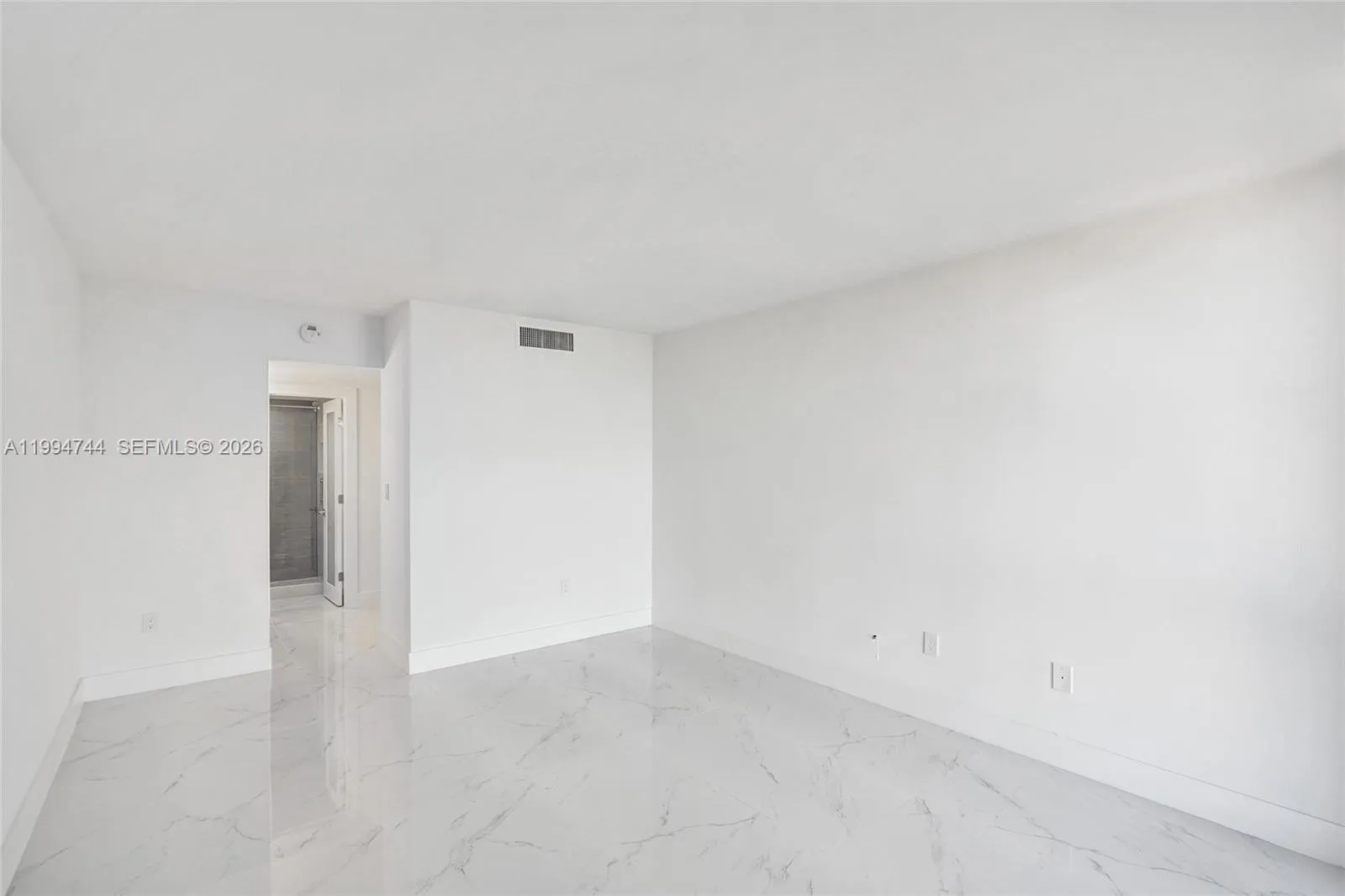 3625 N Country Club Dr 2310, Aventura, Florida 331, Aventura, Florida 33180, 2 Bedrooms Bedrooms, ,2 BathroomsBathrooms,Residential Lease,For Rent,3625 N Country Club Dr 2310, Aventura, Florida 331,A11994744