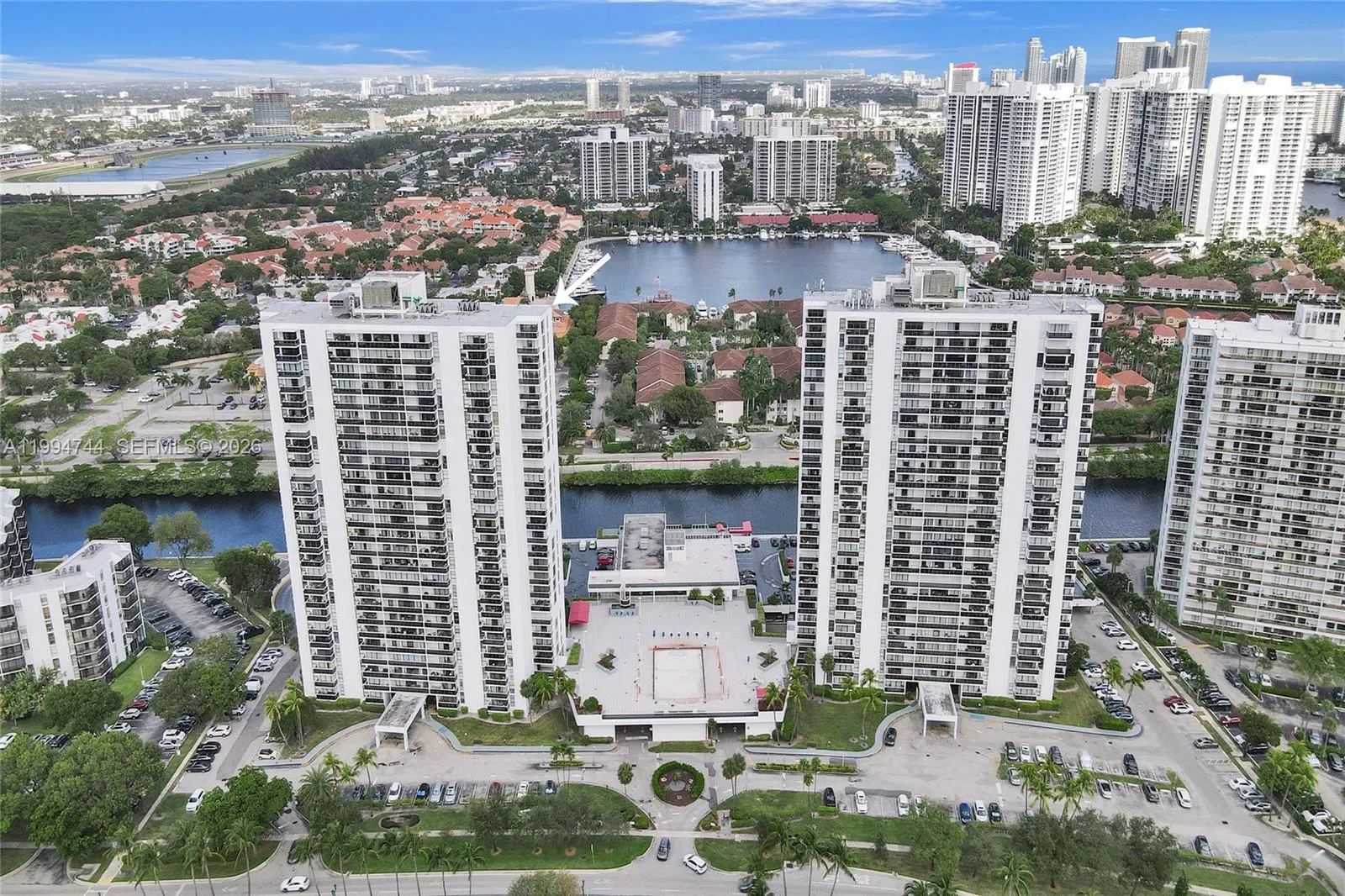 3625 N Country Club Dr 2310, Aventura, Florida 331, Aventura, Florida 33180, 2 Bedrooms Bedrooms, ,2 BathroomsBathrooms,Residential Lease,For Rent,3625 N Country Club Dr 2310, Aventura, Florida 331,A11994744