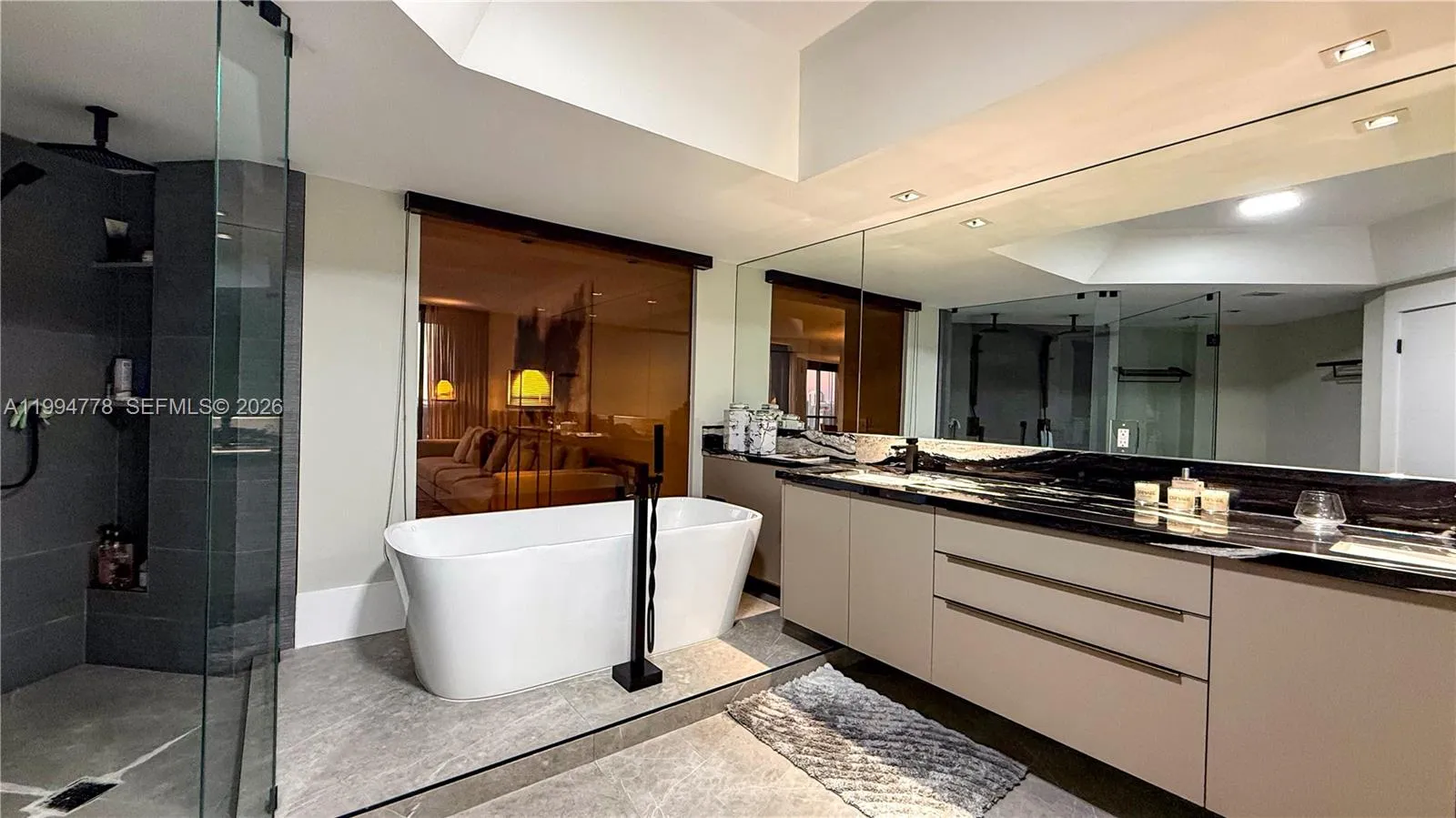 2000 Island Blvd 2404, Aventura, Florida 33160, Aventura, Florida 33160, 3 Bedrooms Bedrooms, ,3 BathroomsBathrooms,Residential Lease,For Rent,2000 Island Blvd 2404, Aventura, Florida 33160,A11994778