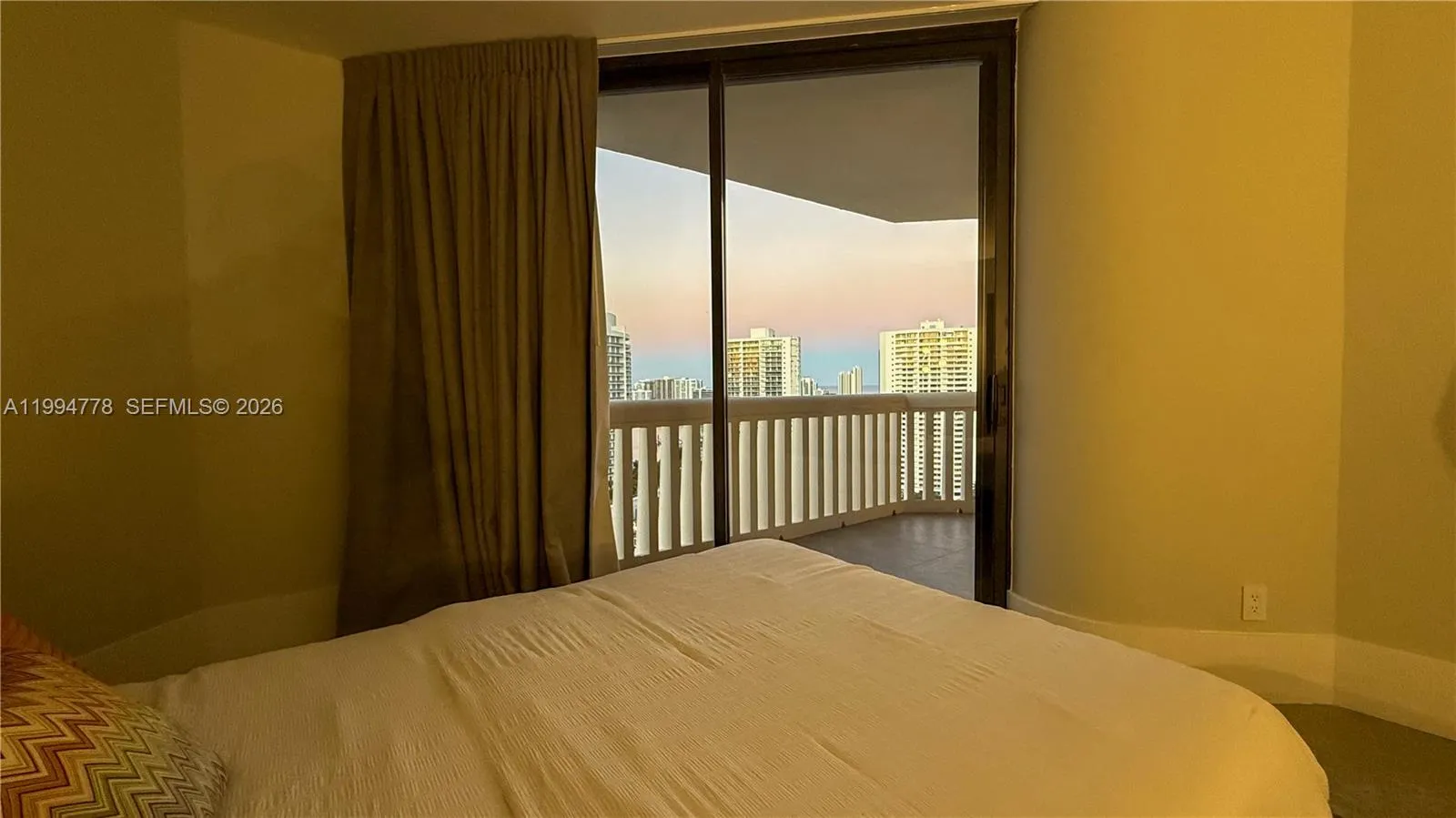 2000 Island Blvd 2404, Aventura, Florida 33160, Aventura, Florida 33160, 3 Bedrooms Bedrooms, ,3 BathroomsBathrooms,Residential Lease,For Rent,2000 Island Blvd 2404, Aventura, Florida 33160,A11994778