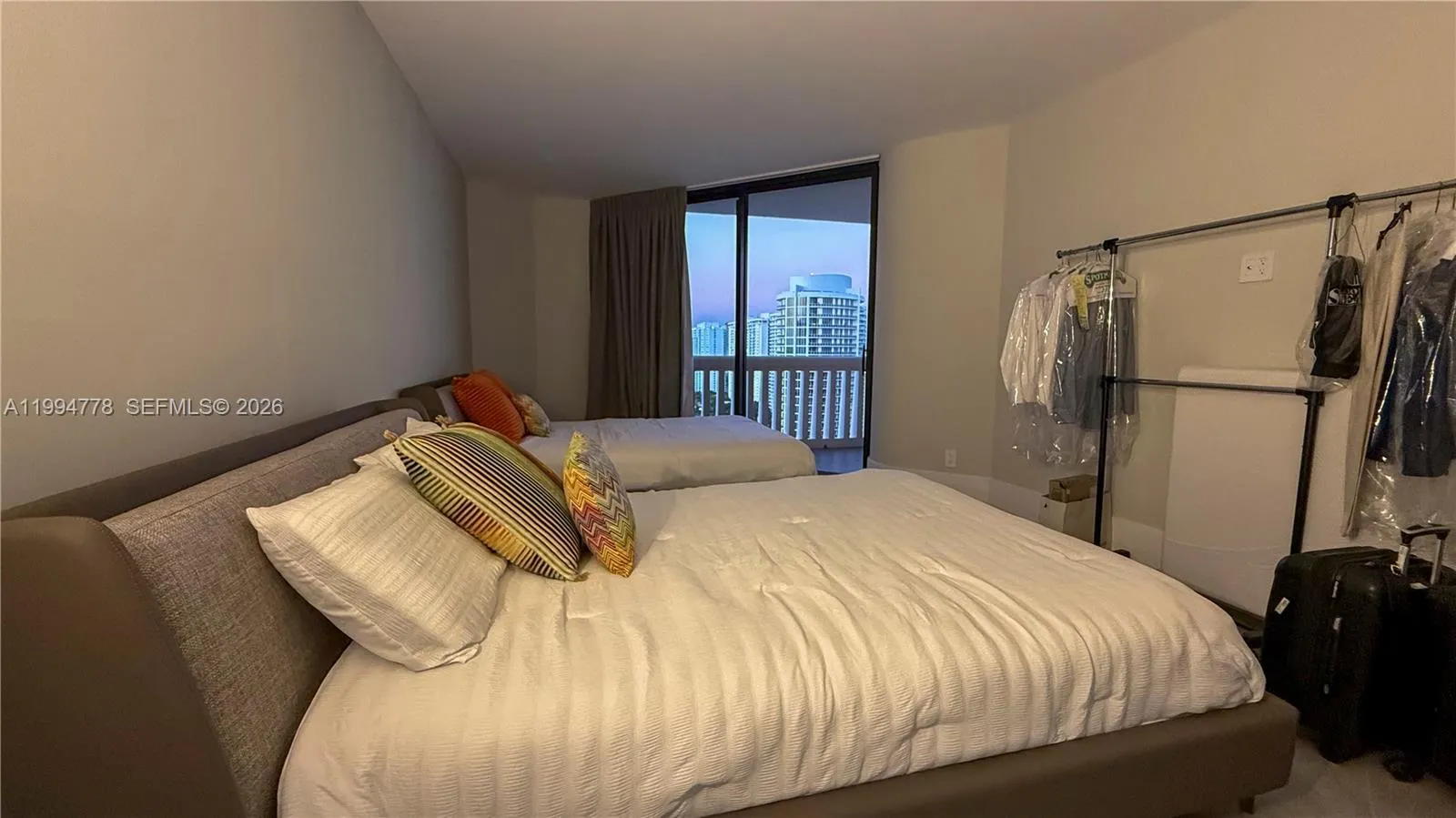 2000 Island Blvd 2404, Aventura, Florida 33160, Aventura, Florida 33160, 3 Bedrooms Bedrooms, ,3 BathroomsBathrooms,Residential Lease,For Rent,2000 Island Blvd 2404, Aventura, Florida 33160,A11994778