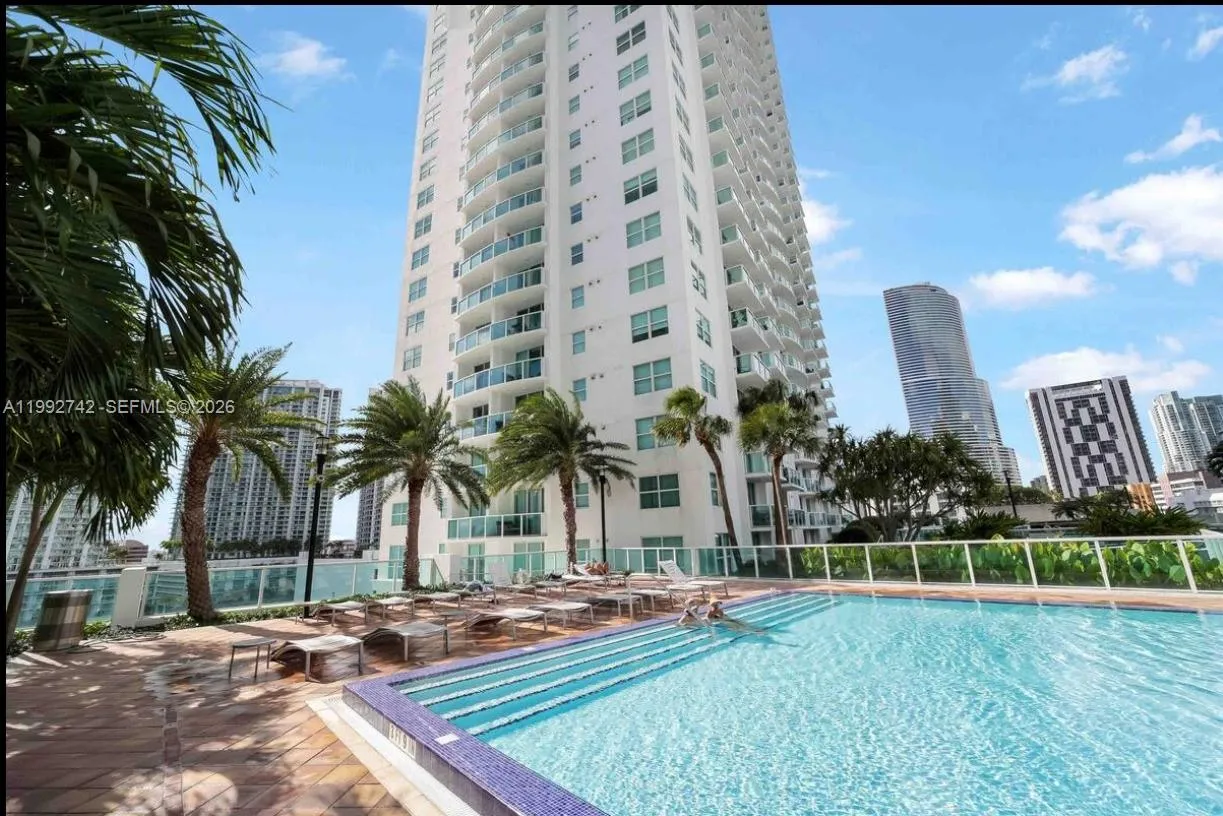 41 Se 5th St 1505, Miami, Florida 33131, Miami, Florida 33131, 1 Bedroom Bedrooms, ,1 BathroomBathrooms,Residential Lease,For Rent,41 Se 5th St 1505, Miami, Florida 33131,A11992742