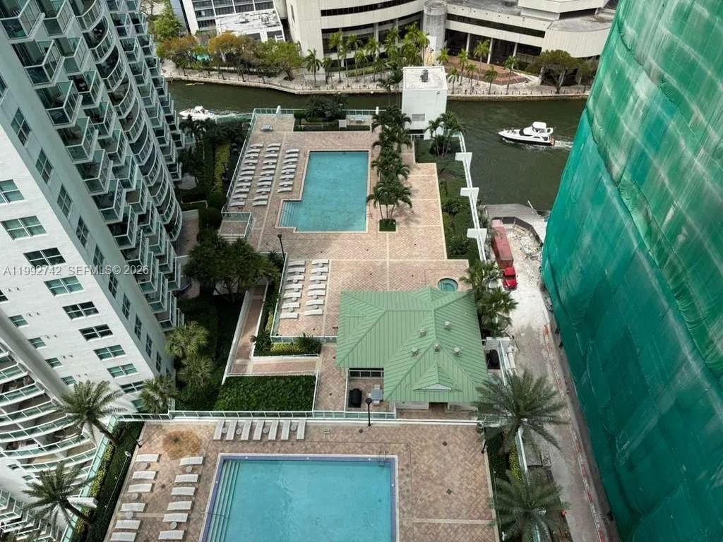41 Se 5th St 1505, Miami, Florida 33131, Miami, Florida 33131, 1 Bedroom Bedrooms, ,1 BathroomBathrooms,Residential Lease,For Rent,41 Se 5th St 1505, Miami, Florida 33131,A11992742