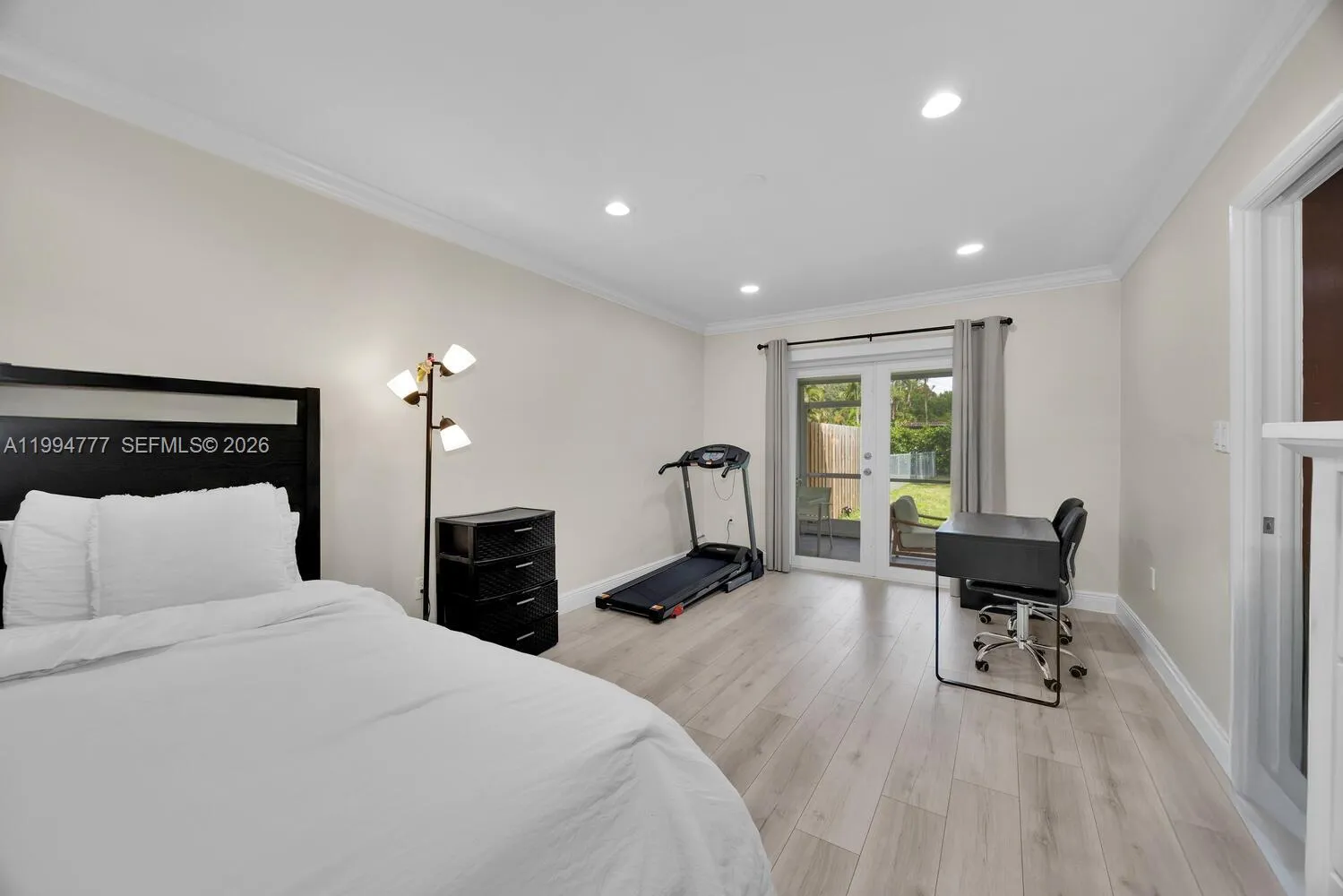 11401 Sw 81st Rd -, Pinecrest, Florida 33156, Pinecrest, Florida 33156, 3 Bedrooms Bedrooms, ,2 BathroomsBathrooms,Residential Lease,For Rent,11401 Sw 81st Rd -, Pinecrest, Florida 33156,A11994777