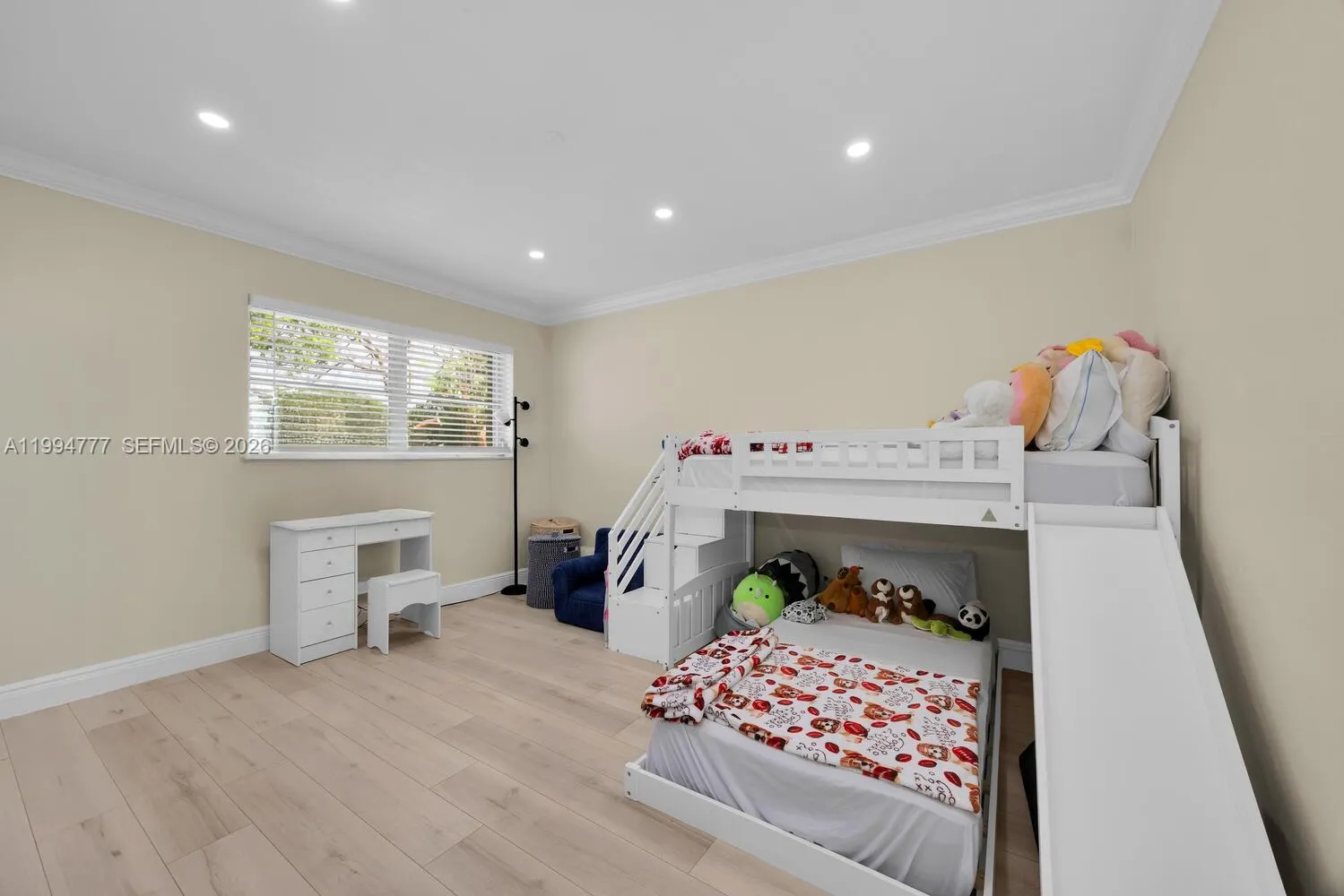 11401 Sw 81st Rd -, Pinecrest, Florida 33156, Pinecrest, Florida 33156, 3 Bedrooms Bedrooms, ,2 BathroomsBathrooms,Residential Lease,For Rent,11401 Sw 81st Rd -, Pinecrest, Florida 33156,A11994777