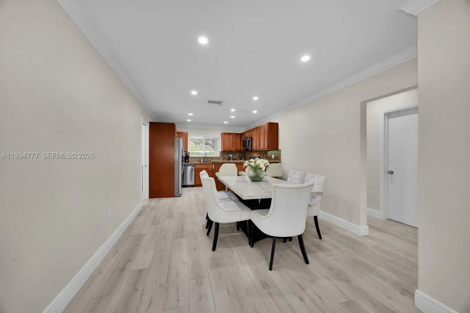 11401 Sw 81st Rd -, Pinecrest, Florida 33156, Pinecrest, Florida 33156, 3 Bedrooms Bedrooms, ,2 BathroomsBathrooms,Residential Lease,For Rent,11401 Sw 81st Rd -, Pinecrest, Florida 33156,A11994777