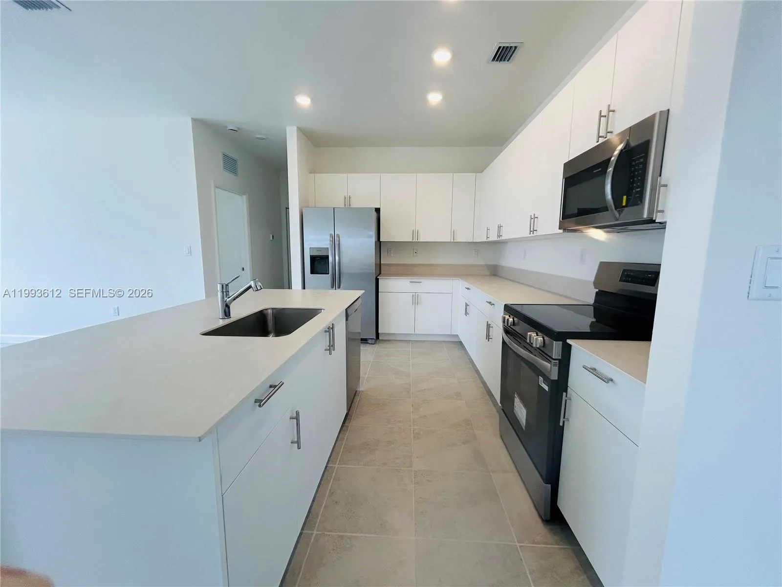 19404 Sw 339th Ter, Homestead, Florida 33034, Homestead, Florida 33034, 5 Bedrooms Bedrooms, ,3 BathroomsBathrooms,Residential Lease,For Rent,19404 Sw 339th Ter, Homestead, Florida 33034,A11993612