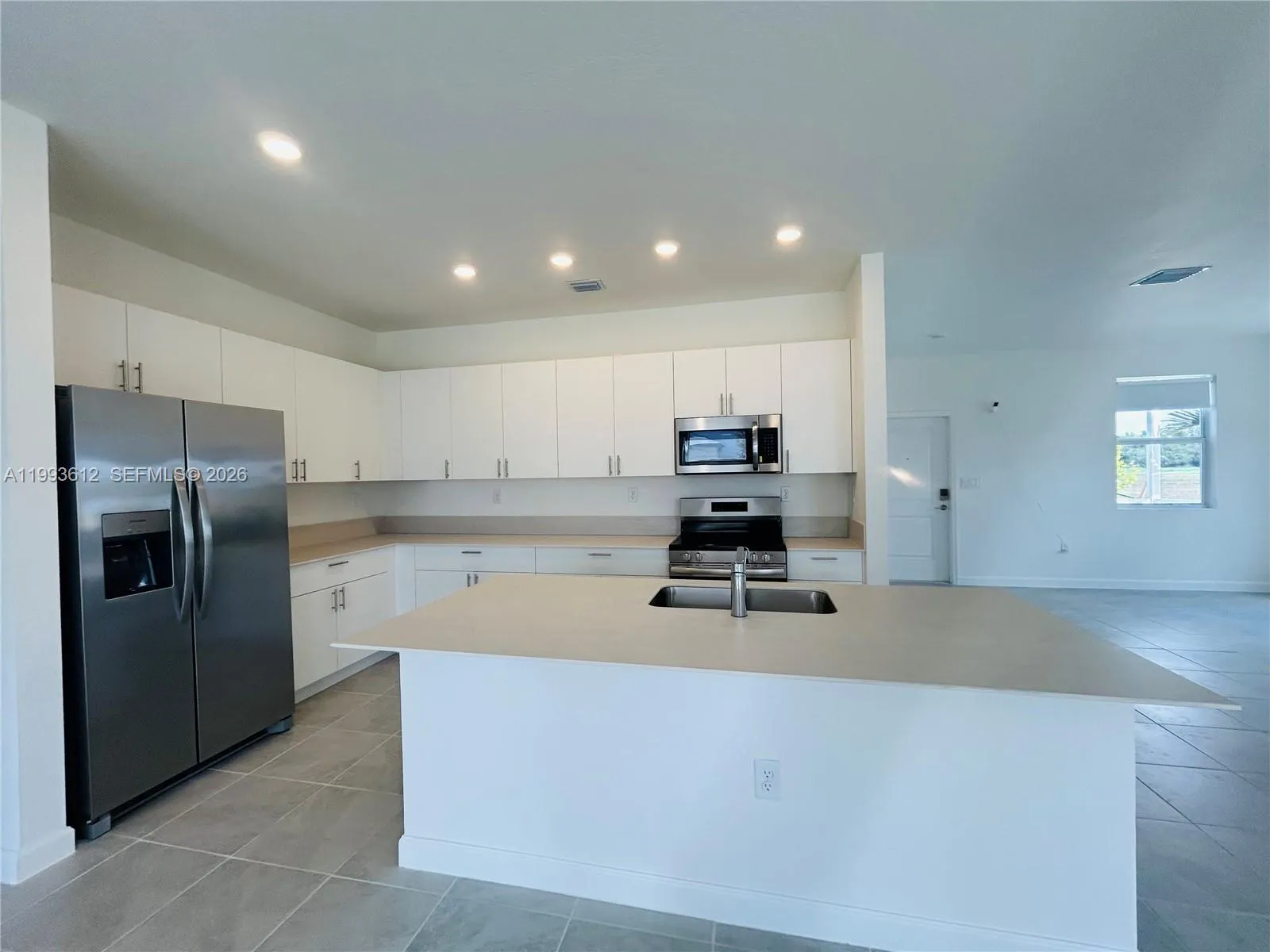 19404 Sw 339th Ter, Homestead, Florida 33034, Homestead, Florida 33034, 5 Bedrooms Bedrooms, ,3 BathroomsBathrooms,Residential Lease,For Rent,19404 Sw 339th Ter, Homestead, Florida 33034,A11993612