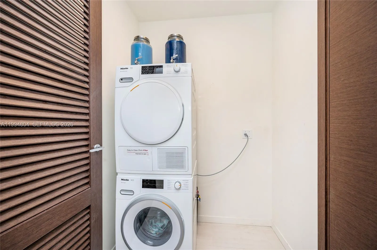 1000 Brickell Plz Ph5004, Miami, Florida 33131, Miami, Florida 33131, 4 Bedrooms Bedrooms, ,4 BathroomsBathrooms,Residential Lease,For Rent,1000 Brickell Plz Ph5004, Miami, Florida 33131,A11994804