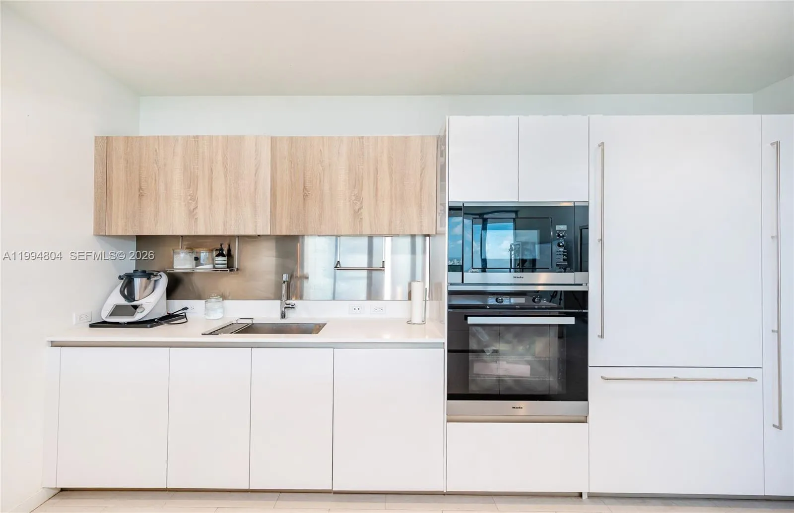 1000 Brickell Plz Ph5004, Miami, Florida 33131, Miami, Florida 33131, 4 Bedrooms Bedrooms, ,4 BathroomsBathrooms,Residential Lease,For Rent,1000 Brickell Plz Ph5004, Miami, Florida 33131,A11994804