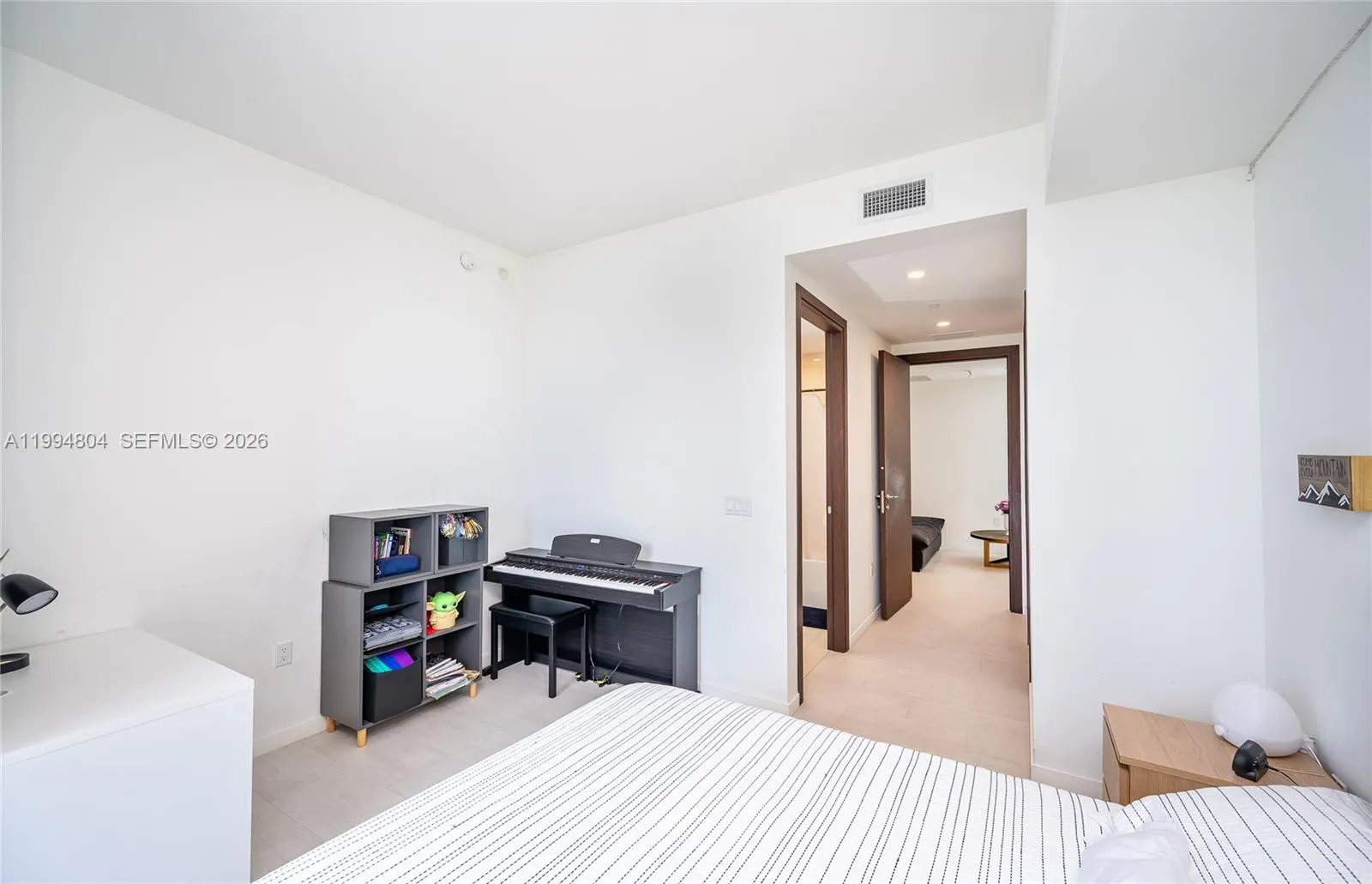 1000 Brickell Plz Ph5004, Miami, Florida 33131, Miami, Florida 33131, 4 Bedrooms Bedrooms, ,4 BathroomsBathrooms,Residential Lease,For Rent,1000 Brickell Plz Ph5004, Miami, Florida 33131,A11994804