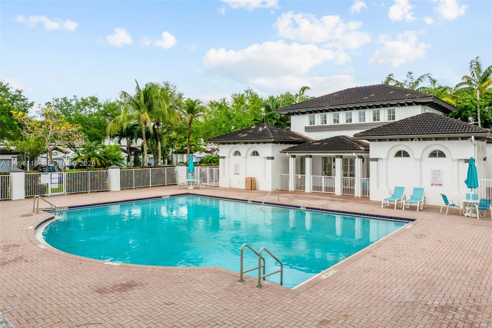 11507 Nw 77th St, Doral, Florida 33178, Doral, Florida 33178, 3 Bedrooms Bedrooms, ,2 BathroomsBathrooms,Residential,For Sale,11507 Nw 77th St, Doral, Florida 33178,A11994118