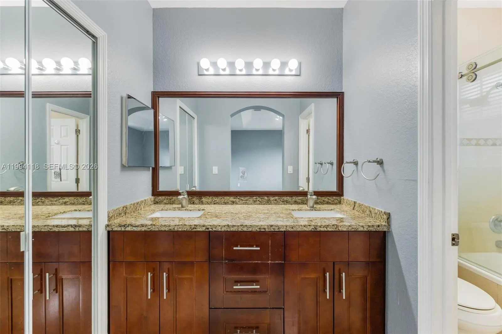 11507 Nw 77th St, Doral, Florida 33178, Doral, Florida 33178, 3 Bedrooms Bedrooms, ,2 BathroomsBathrooms,Residential,For Sale,11507 Nw 77th St, Doral, Florida 33178,A11994118