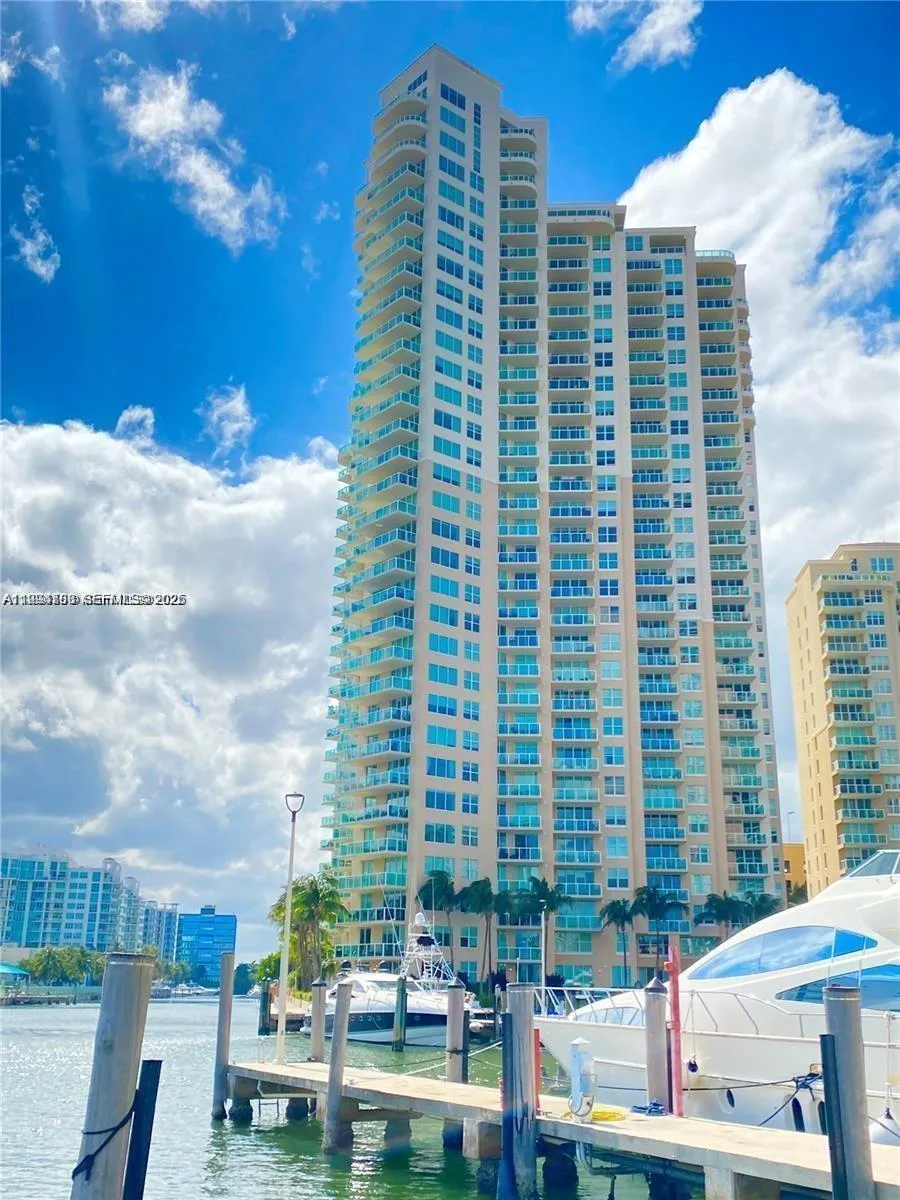 3330 Ne 190th St 1412, Aventura, Florida 33180, Aventura, Florida 33180, 3 Bedrooms Bedrooms, ,2 BathroomsBathrooms,Residential Lease,For Rent,3330 Ne 190th St 1412, Aventura, Florida 33180,A11994780
