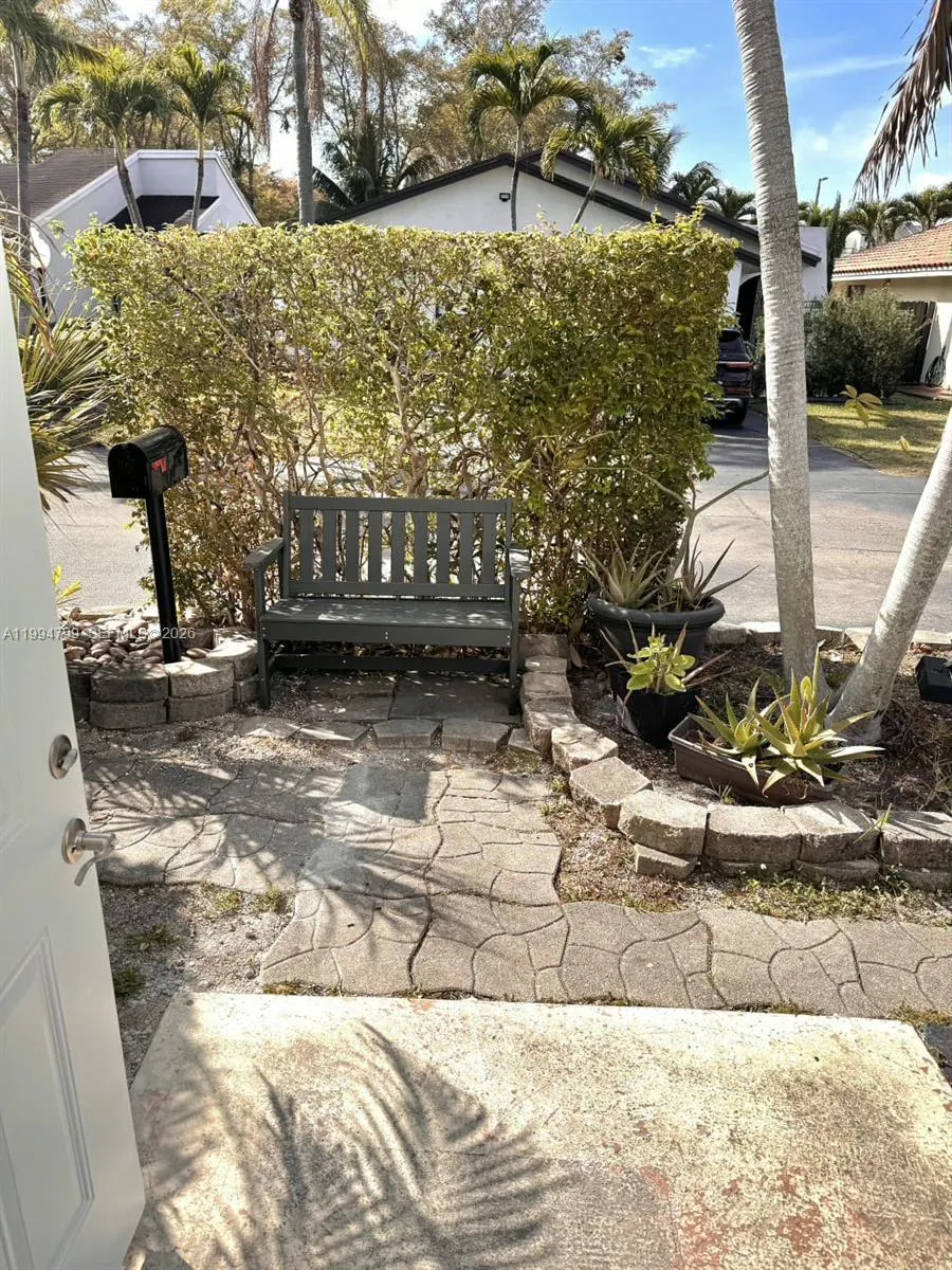 11517 Sw 34th Ln 0, Miami, Florida 33165, Miami, Florida 33165, 1 Bedroom Bedrooms, ,1 BathroomBathrooms,Residential Lease,For Rent,11517 Sw 34th Ln 0, Miami, Florida 33165,A11994799
