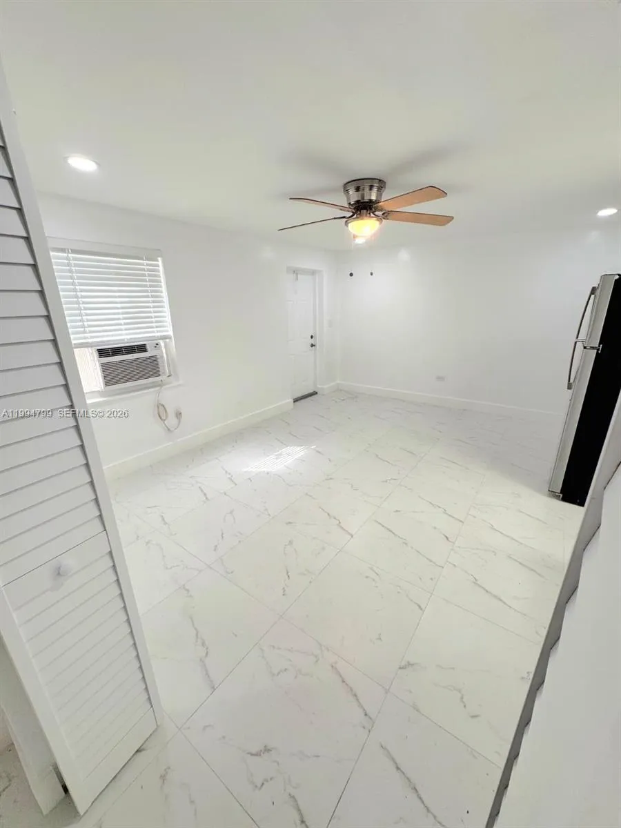 11517 Sw 34th Ln 0, Miami, Florida 33165, Miami, Florida 33165, 1 Bedroom Bedrooms, ,1 BathroomBathrooms,Residential Lease,For Rent,11517 Sw 34th Ln 0, Miami, Florida 33165,A11994799