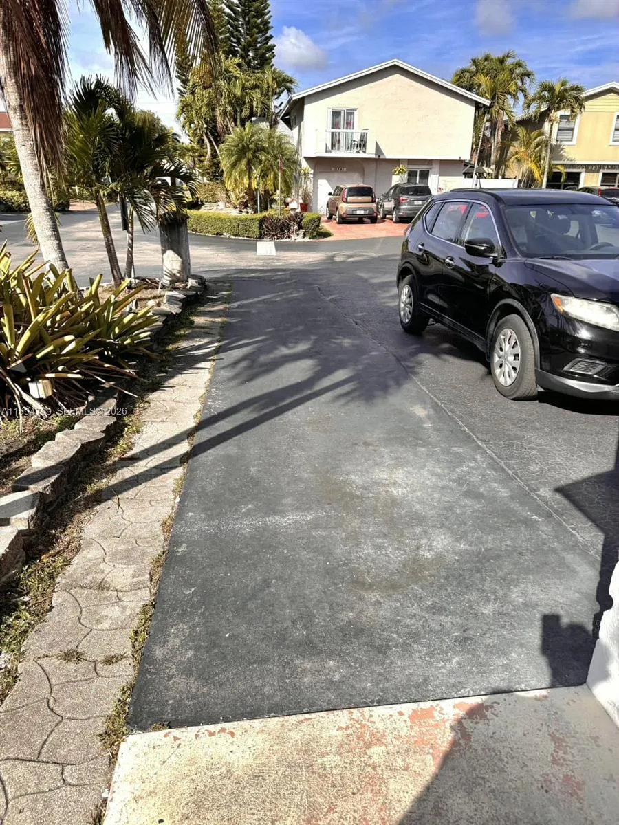 11517 Sw 34th Ln 0, Miami, Florida 33165, Miami, Florida 33165, 1 Bedroom Bedrooms, ,1 BathroomBathrooms,Residential Lease,For Rent,11517 Sw 34th Ln 0, Miami, Florida 33165,A11994799