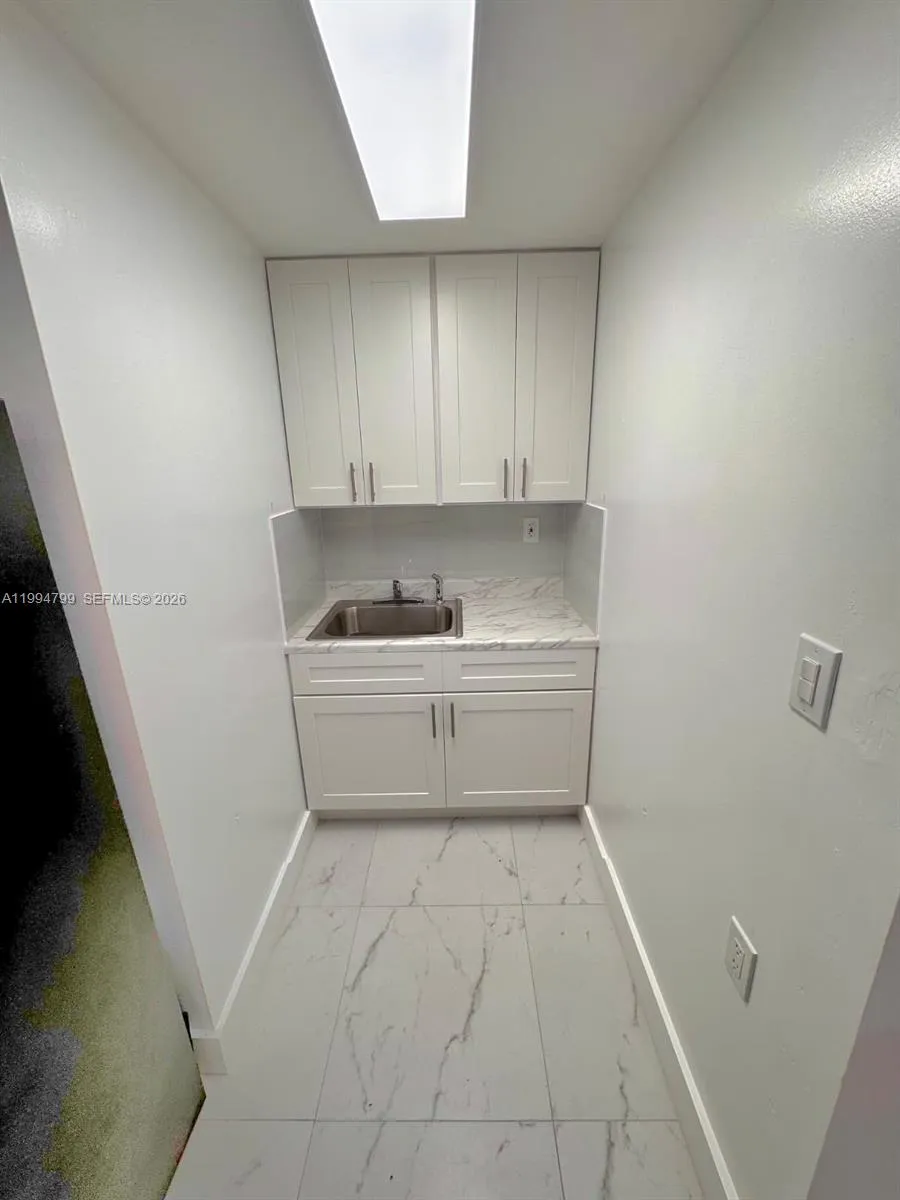 11517 Sw 34th Ln 0, Miami, Florida 33165, Miami, Florida 33165, 1 Bedroom Bedrooms, ,1 BathroomBathrooms,Residential Lease,For Rent,11517 Sw 34th Ln 0, Miami, Florida 33165,A11994799