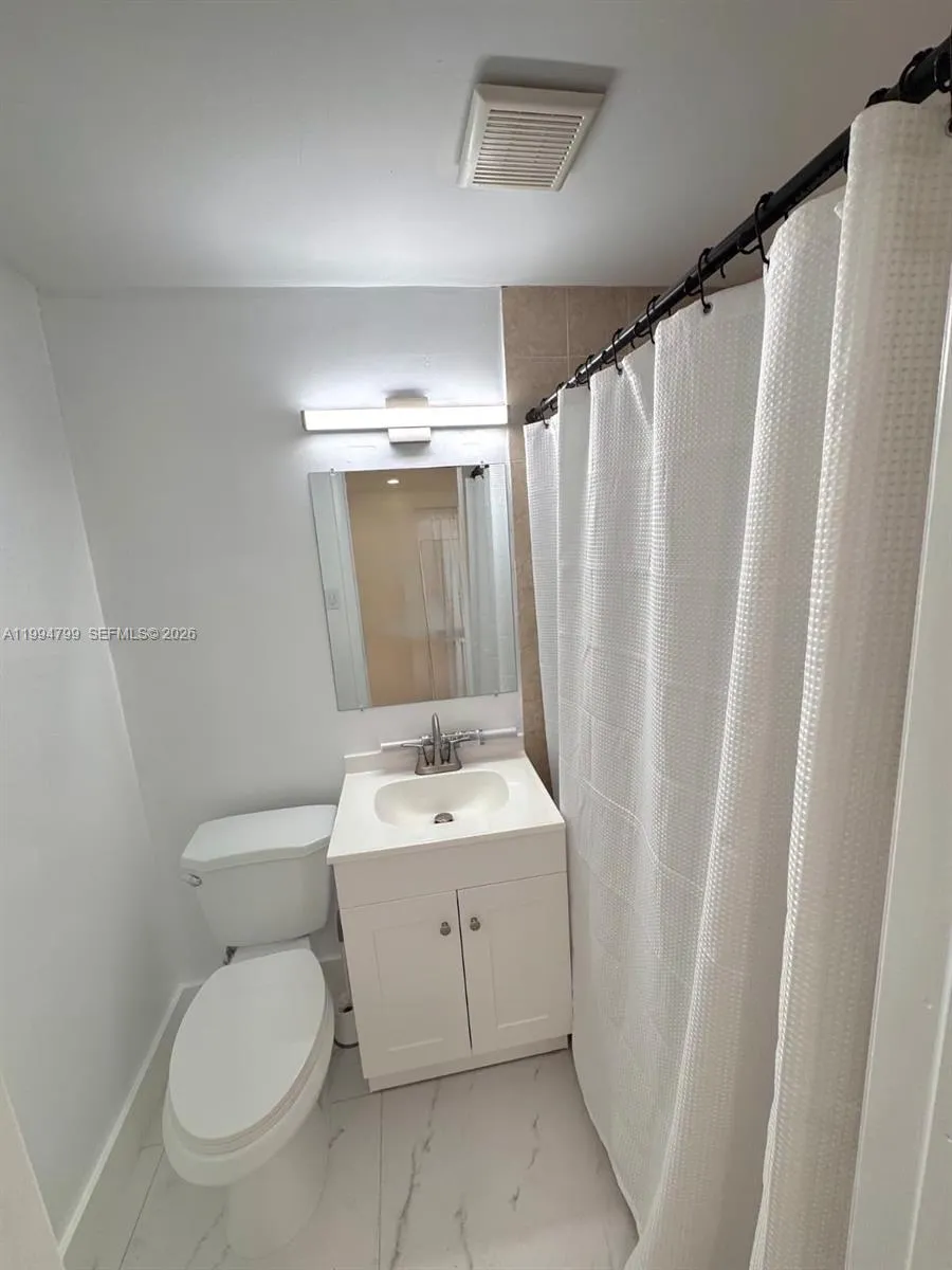 11517 Sw 34th Ln 0, Miami, Florida 33165, Miami, Florida 33165, 1 Bedroom Bedrooms, ,1 BathroomBathrooms,Residential Lease,For Rent,11517 Sw 34th Ln 0, Miami, Florida 33165,A11994799