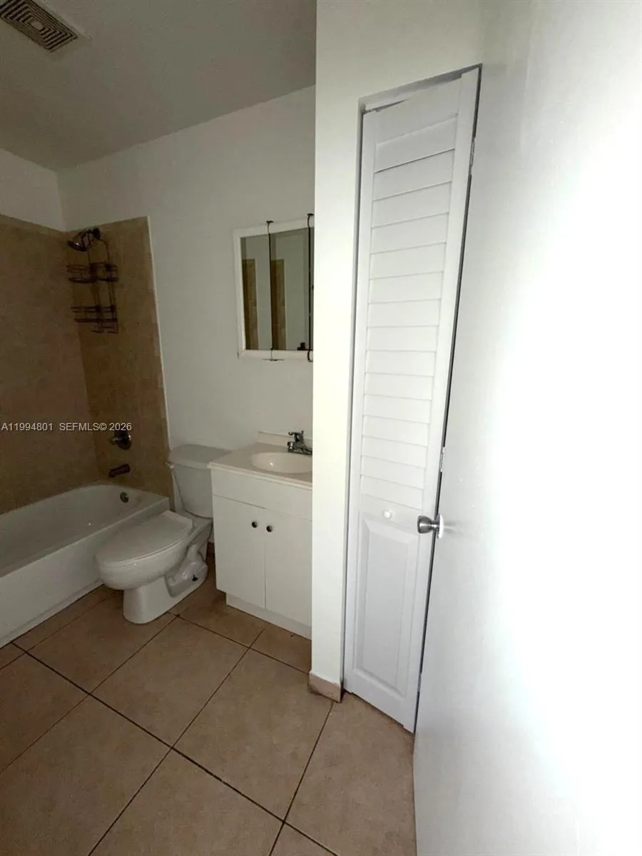 14140 Ne 2 Ct 4, Miami, Florida 33161, Miami, Florida 33161, 2 Bedrooms Bedrooms, ,1 BathroomBathrooms,Residential Lease,For Rent,14140 Ne 2 Ct 4, Miami, Florida 33161,A11994801