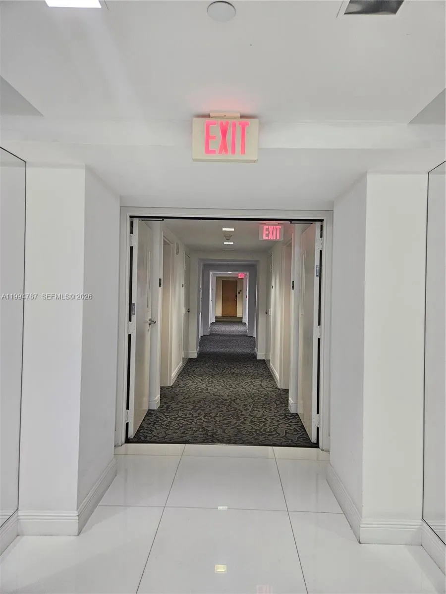 350 S Miami Ave 2714, Miami, Florida 33130, Miami, Florida 33130, 2 Bedrooms Bedrooms, ,2 BathroomsBathrooms,Residential Lease,For Rent,350 S Miami Ave 2714, Miami, Florida 33130,A11994787