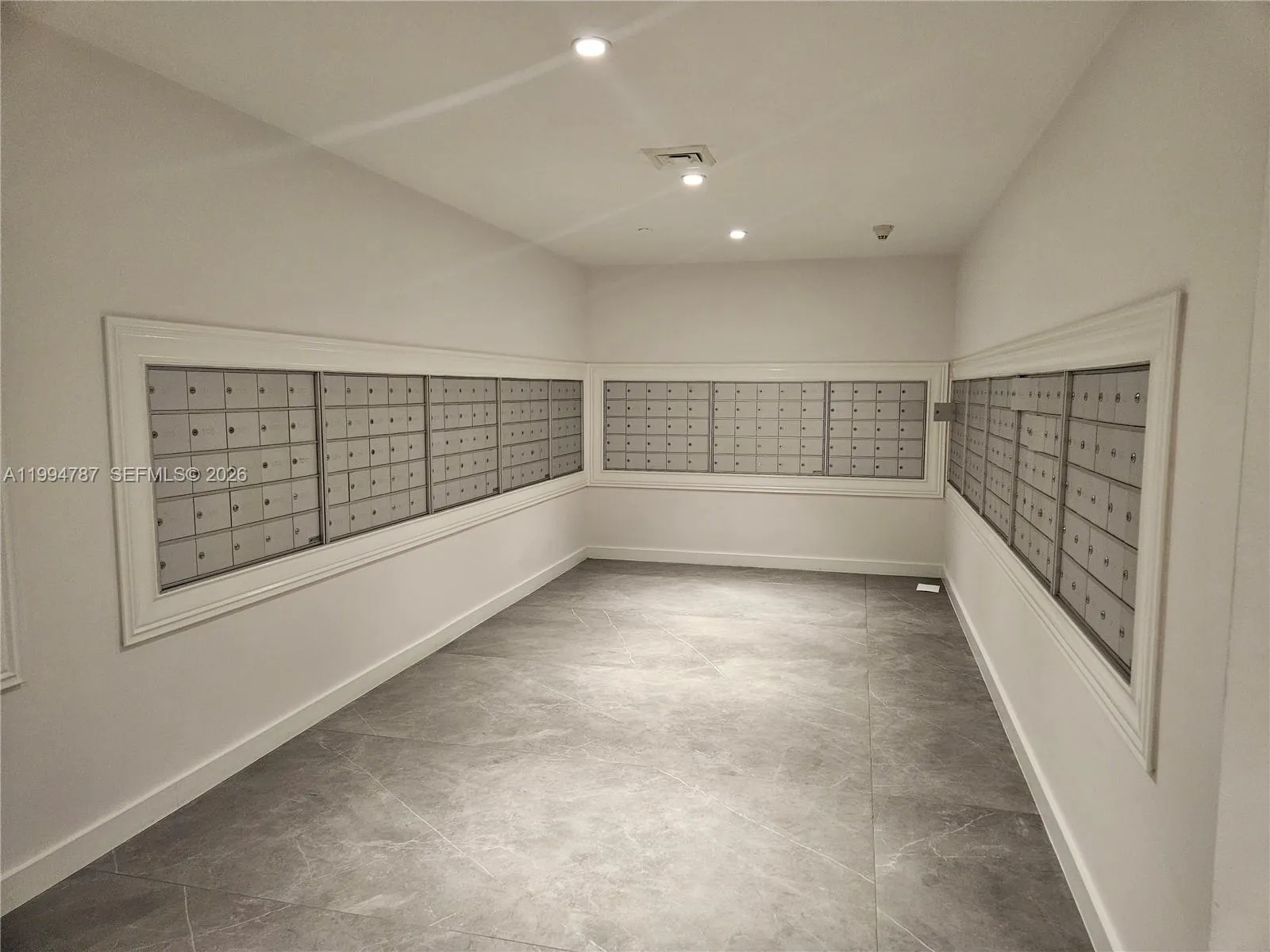 350 S Miami Ave 2714, Miami, Florida 33130, Miami, Florida 33130, 2 Bedrooms Bedrooms, ,2 BathroomsBathrooms,Residential Lease,For Rent,350 S Miami Ave 2714, Miami, Florida 33130,A11994787