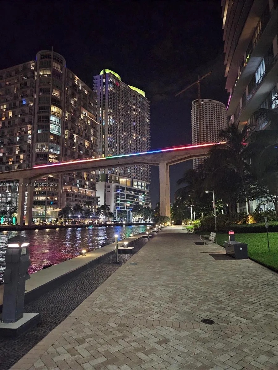 350 S Miami Ave 2714, Miami, Florida 33130, Miami, Florida 33130, 2 Bedrooms Bedrooms, ,2 BathroomsBathrooms,Residential Lease,For Rent,350 S Miami Ave 2714, Miami, Florida 33130,A11994787