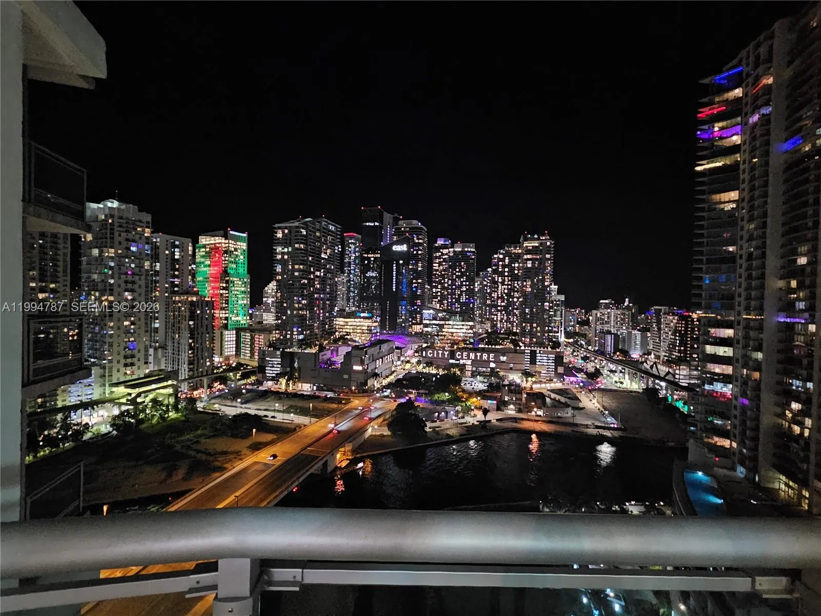 350 S Miami Ave 2714, Miami, Florida 33130, Miami, Florida 33130, 2 Bedrooms Bedrooms, ,2 BathroomsBathrooms,Residential Lease,For Rent,350 S Miami Ave 2714, Miami, Florida 33130,A11994787