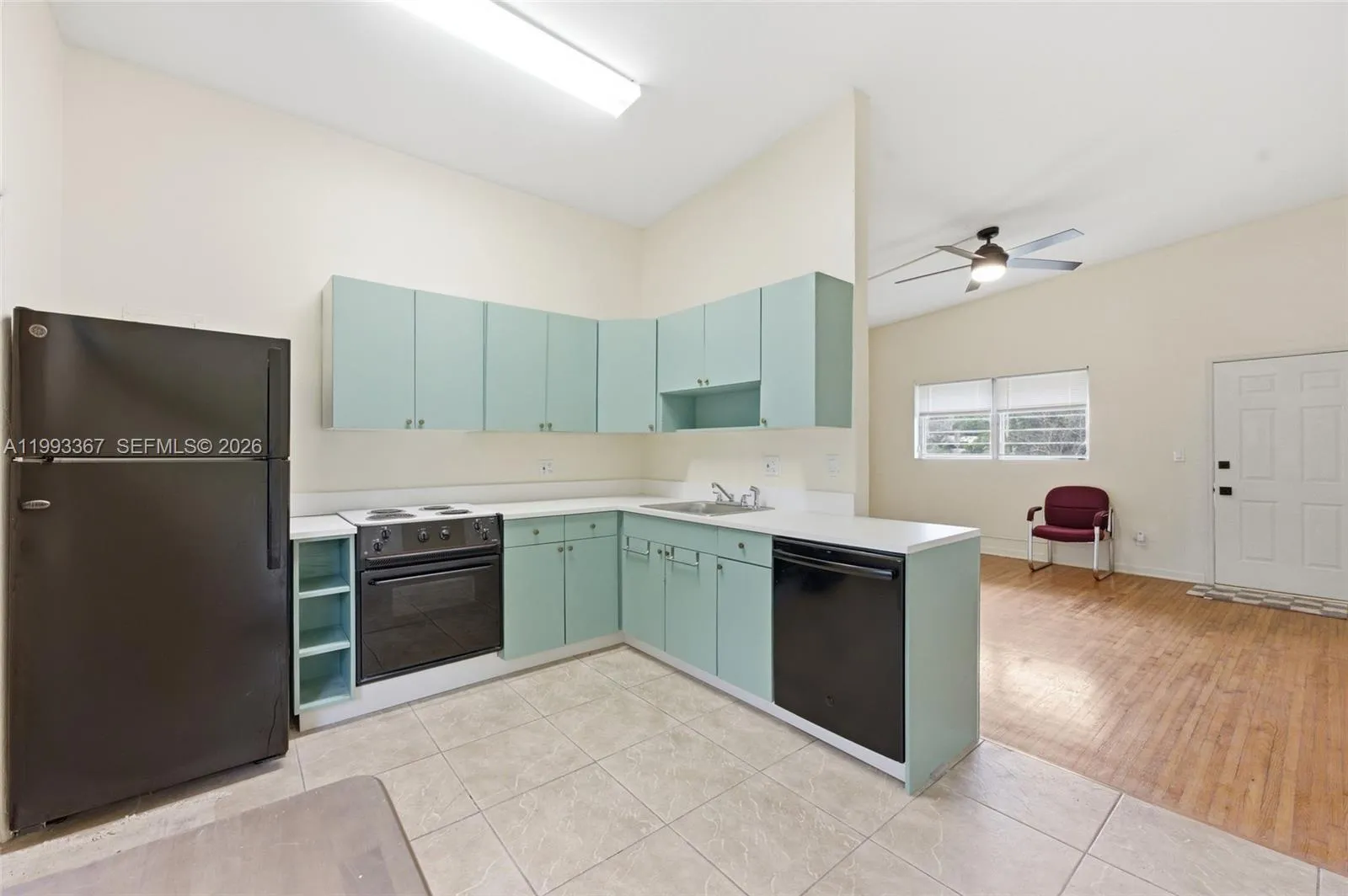 1620 Ne 160th St 1620, North Miami Beach, Florida, North Miami Beach, Florida 33162, 2 Bedrooms Bedrooms, ,1 BathroomBathrooms,Residential Lease,For Rent,1620 Ne 160th St 1620, North Miami Beach, Florida ,A11993367