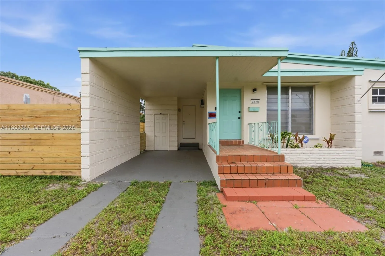 1620 Ne 160th St 1620, North Miami Beach, Florida, North Miami Beach, Florida 33162, 2 Bedrooms Bedrooms, ,1 BathroomBathrooms,Residential Lease,For Rent,1620 Ne 160th St 1620, North Miami Beach, Florida ,A11993367