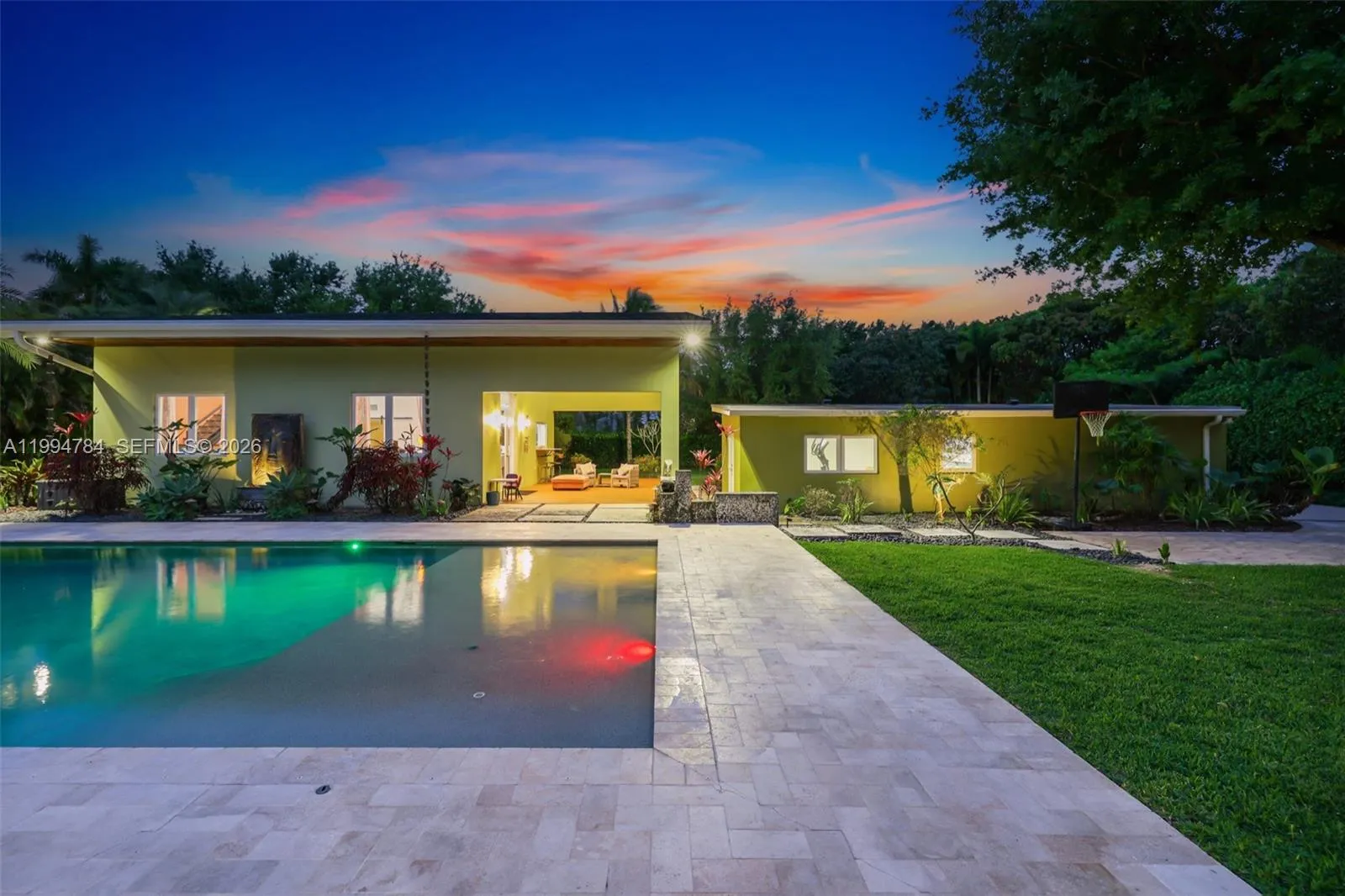 9234 Sw 112th St, Miami, Florida 33176, Miami, Florida 33176, 7 Bedrooms Bedrooms, 8 Rooms Rooms,5 BathroomsBathrooms,Residential,For Sale,9234 Sw 112th St, Miami, Florida 33176,A11994784