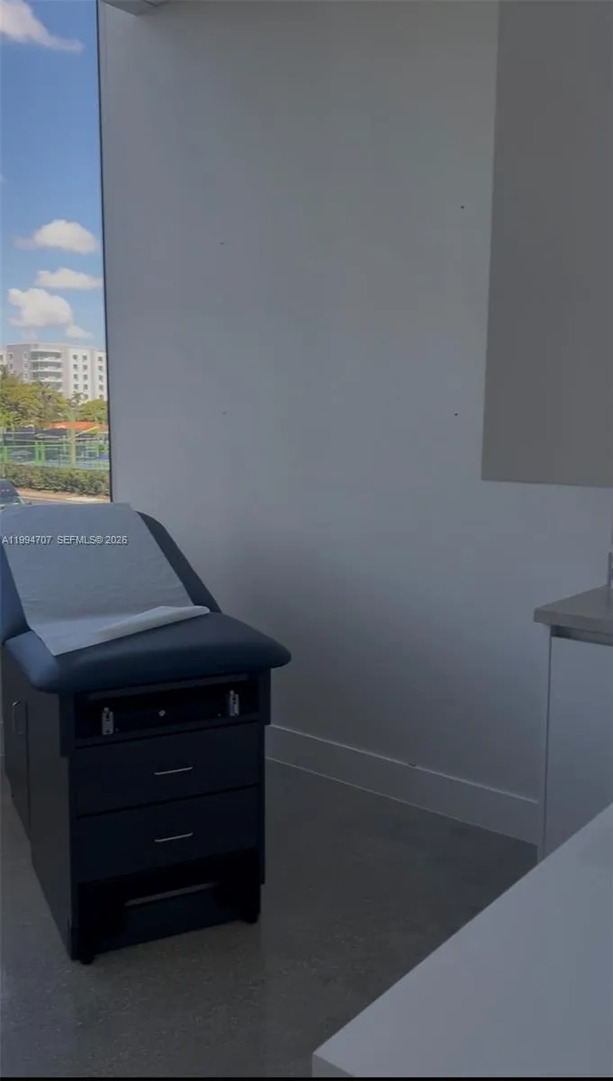 860 Nw 42nd Ave 203, Miami, Florida 33126, Miami, Florida 33126, ,Commercial Lease,For Rent,860 Nw 42nd Ave 203, Miami, Florida 33126,A11994707