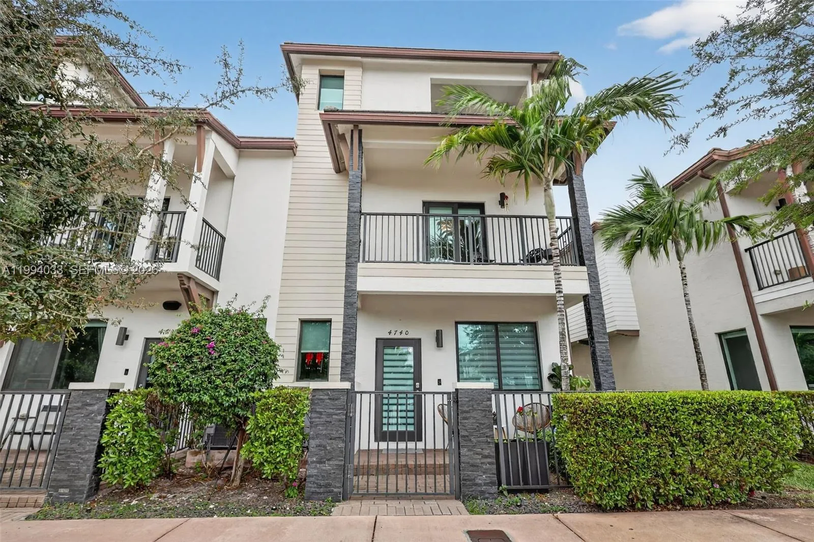 4740 Nw 84th Ave 4740, Doral, Florida 33166, Doral, Florida 33166, 4 Bedrooms Bedrooms, ,2 BathroomsBathrooms,Residential Lease,For Rent,4740 Nw 84th Ave 4740, Doral, Florida 33166,A11994033
