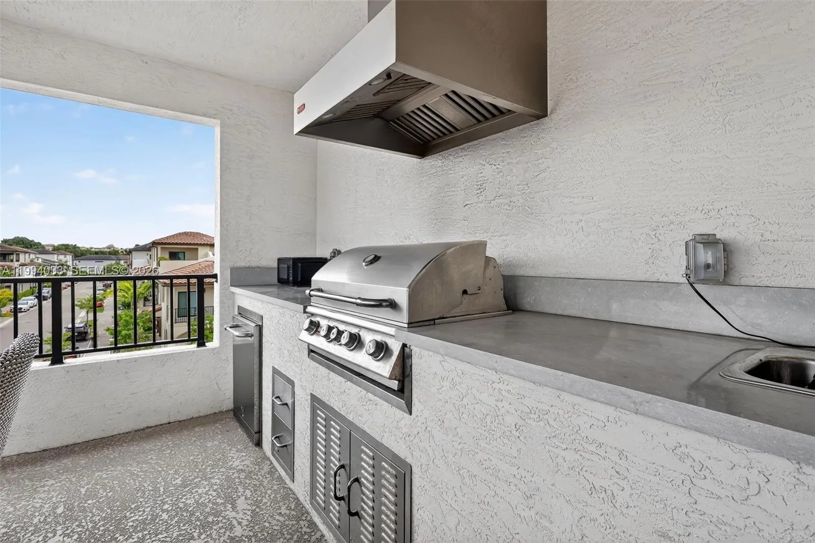 4740 Nw 84th Ave 4740, Doral, Florida 33166, Doral, Florida 33166, 4 Bedrooms Bedrooms, ,2 BathroomsBathrooms,Residential Lease,For Rent,4740 Nw 84th Ave 4740, Doral, Florida 33166,A11994033