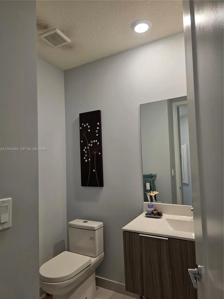 Doral, Florida 33178, 3 Bedrooms Bedrooms, ,2 BathroomsBathrooms,Residential Lease,For Rent,A11994466