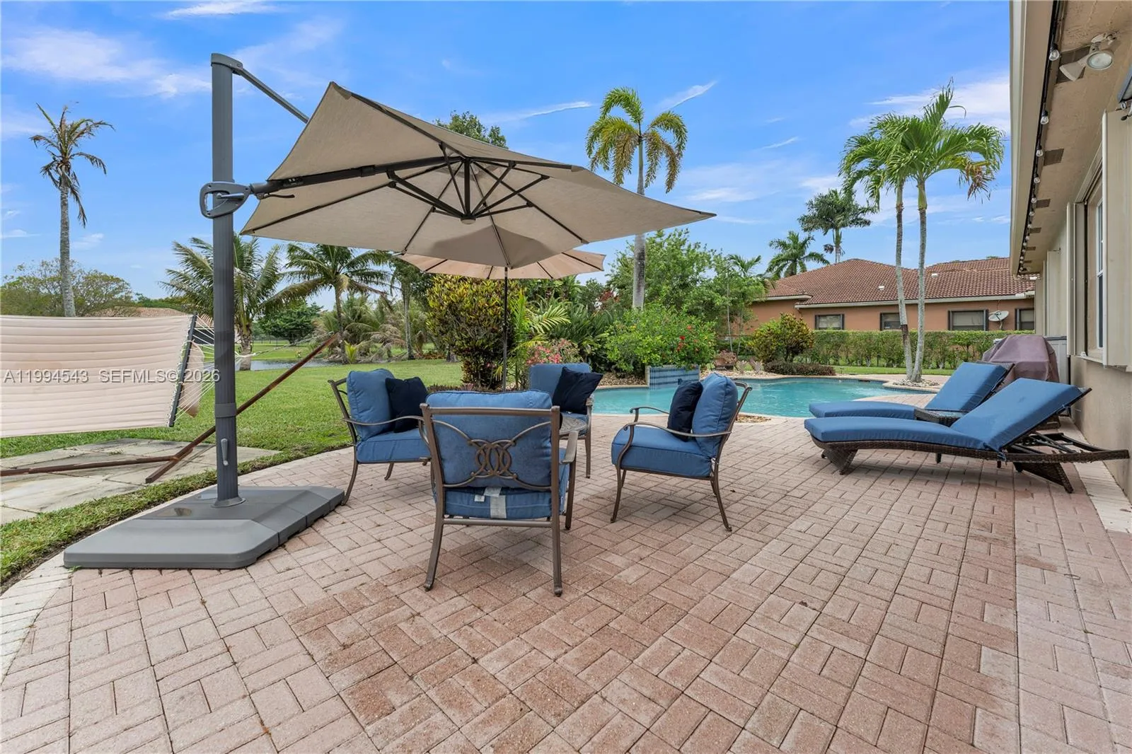 3973 Sw 140th Ave, Davie, Florida 33330, Davie, Florida 33330, 4 Bedrooms Bedrooms, ,3 BathroomsBathrooms,Residential,For Sale,3973 Sw 140th Ave, Davie, Florida 33330,A11994543