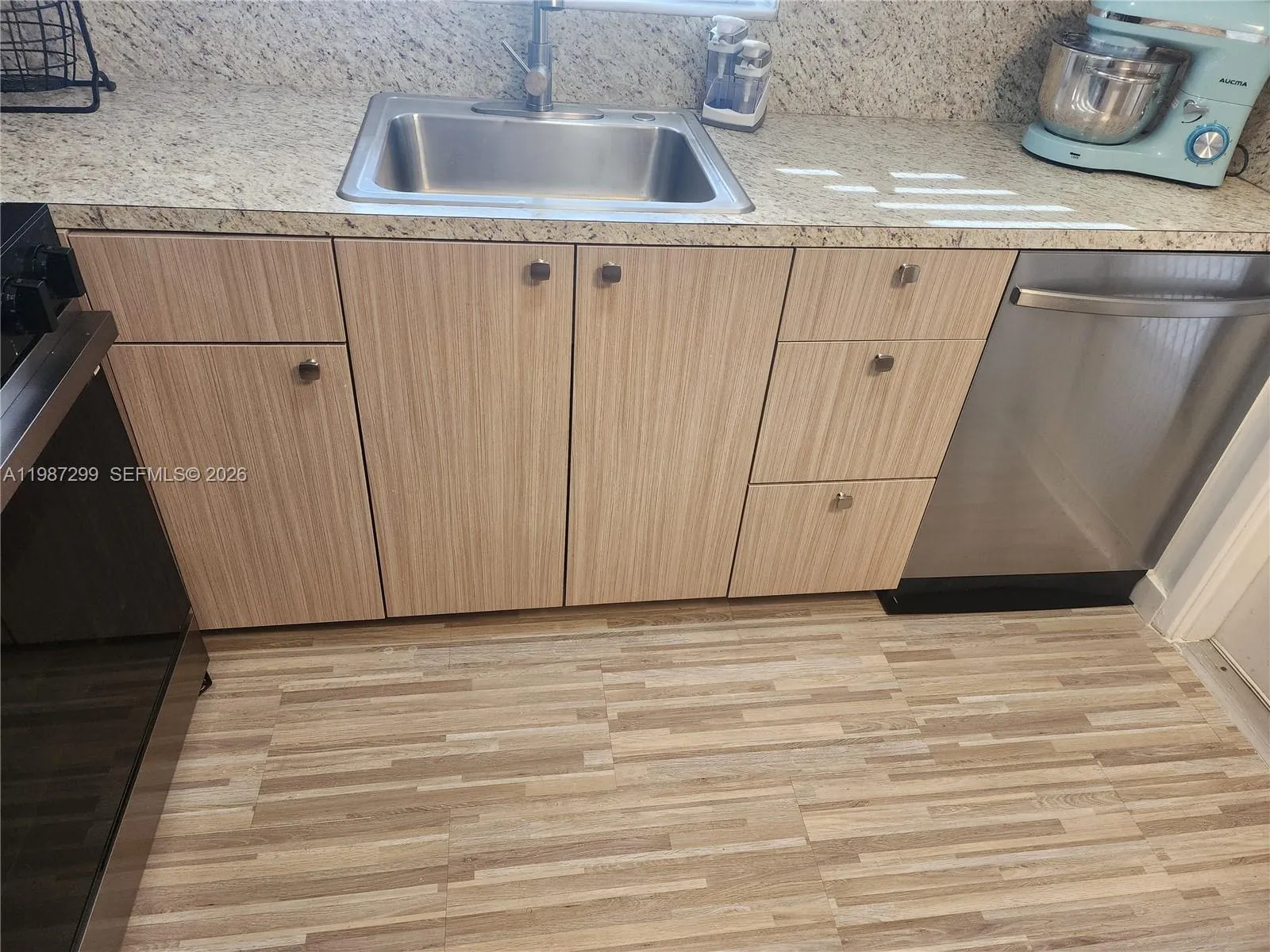 100 Se 6th Ave 107, Pompano Beach, Florida 33060, Pompano Beach, Florida 33060, 2 Bedrooms Bedrooms, ,2 BathroomsBathrooms,Residential,For Sale,100 Se 6th Ave 107, Pompano Beach, Florida 33060,A11987299