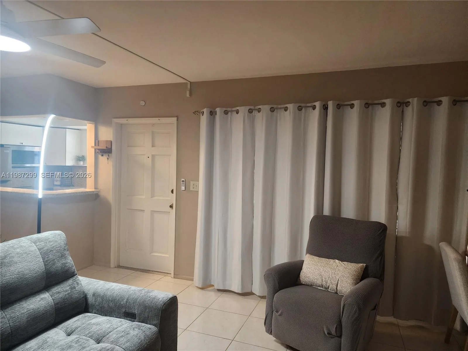 100 Se 6th Ave 107, Pompano Beach, Florida 33060, Pompano Beach, Florida 33060, 2 Bedrooms Bedrooms, ,2 BathroomsBathrooms,Residential,For Sale,100 Se 6th Ave 107, Pompano Beach, Florida 33060,A11987299