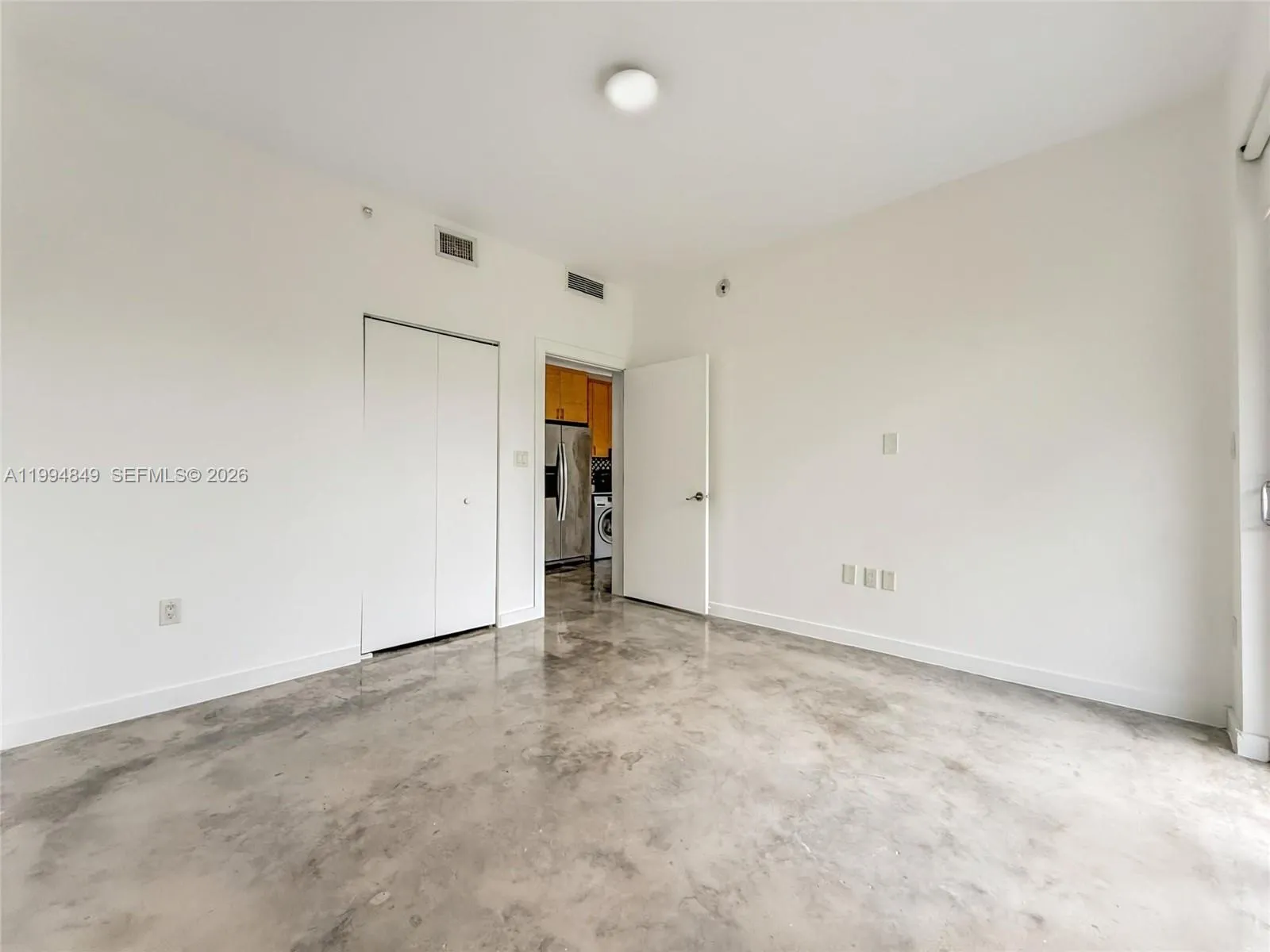 761 Nw 1st St 302, Miami, Florida 33128, Miami, Florida 33128, 1 Bedroom Bedrooms, ,1 BathroomBathrooms,Residential Lease,For Rent,761 Nw 1st St 302, Miami, Florida 33128,A11994849