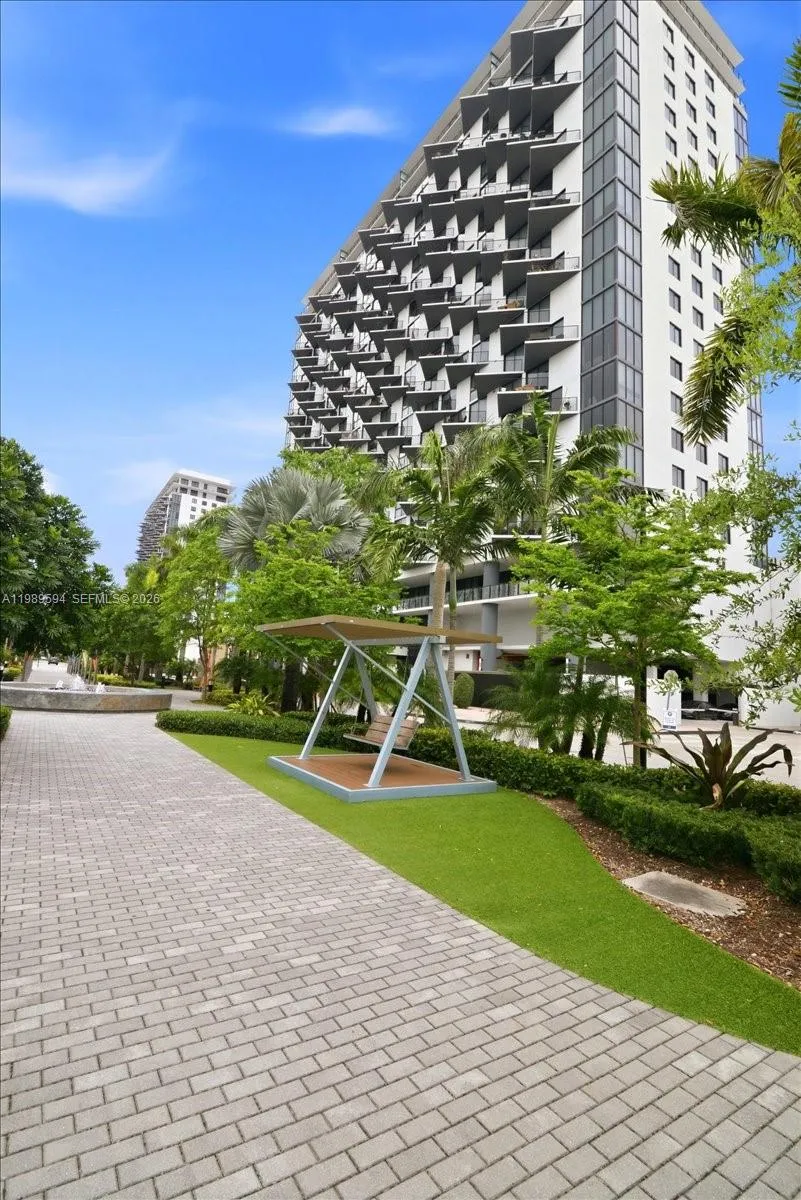 5300 Paseo Blvd 1803, Doral, Florida 33166, Doral, Florida 33166, 2 Bedrooms Bedrooms, ,2 BathroomsBathrooms,Residential,For Sale,5300 Paseo Blvd 1803, Doral, Florida 33166,A11989594