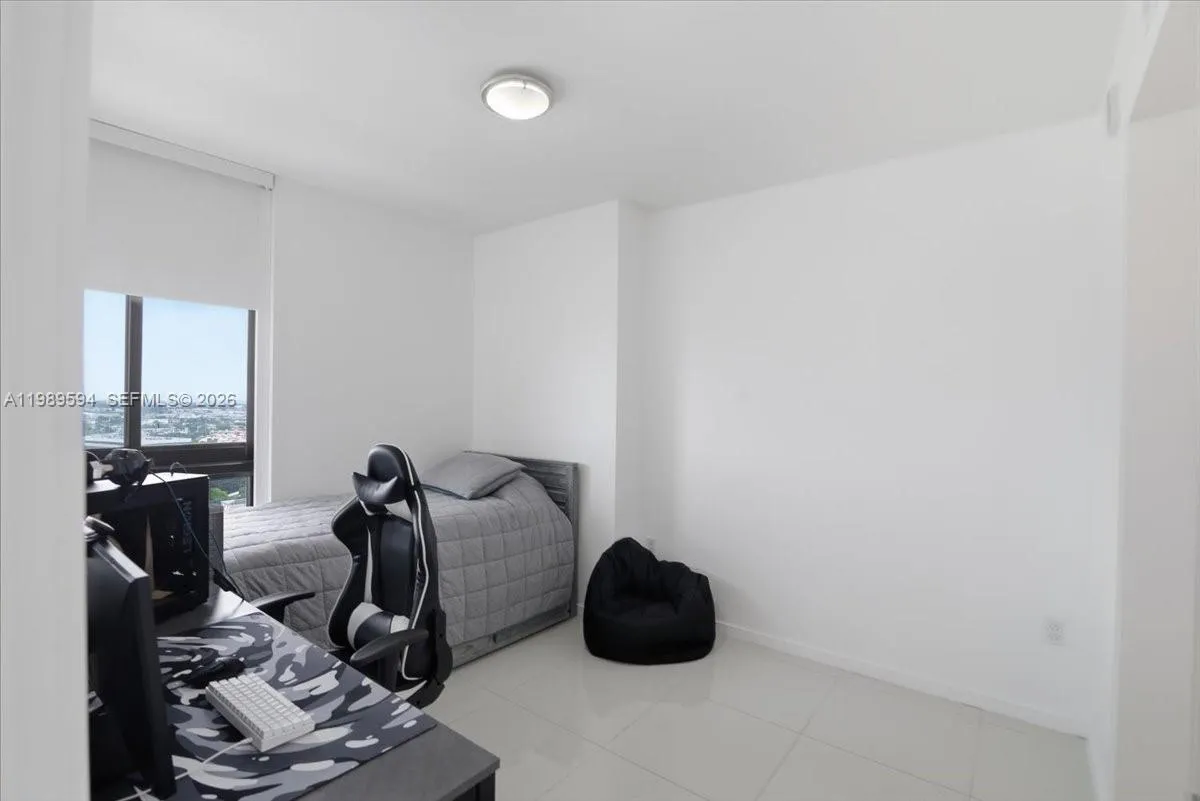 5300 Paseo Blvd 1803, Doral, Florida 33166, Doral, Florida 33166, 2 Bedrooms Bedrooms, ,2 BathroomsBathrooms,Residential,For Sale,5300 Paseo Blvd 1803, Doral, Florida 33166,A11989594