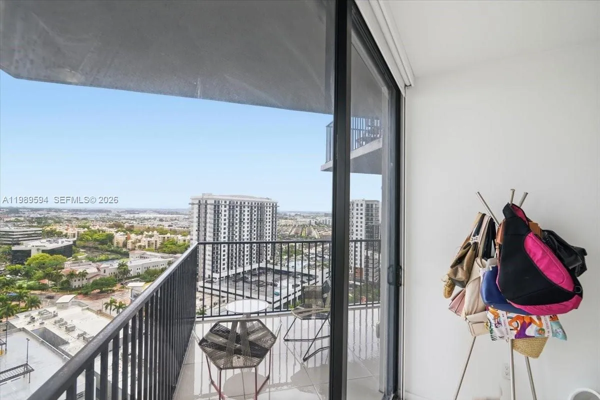 5300 Paseo Blvd 1803, Doral, Florida 33166, Doral, Florida 33166, 2 Bedrooms Bedrooms, ,2 BathroomsBathrooms,Residential,For Sale,5300 Paseo Blvd 1803, Doral, Florida 33166,A11989594