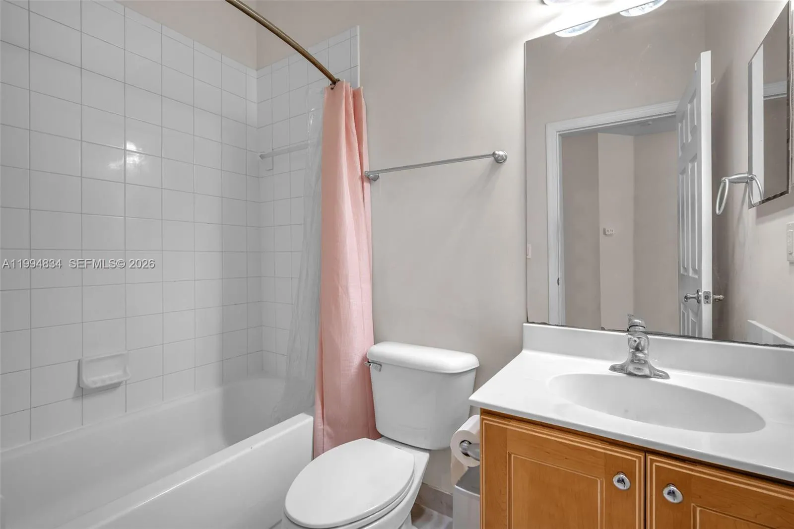 Second Bath with Shower/Tub combo